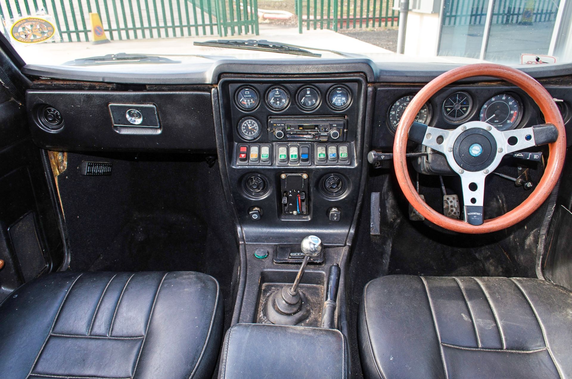 1977 Reliant Scimitar GTE E Odve 2944cc 2 door saloon - Image 41 of 56