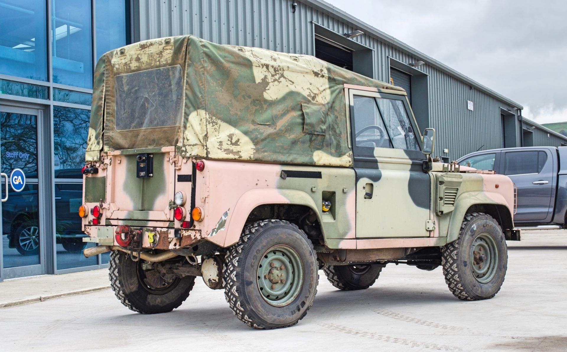 1997 Land Rover Defender 90 WOLF 2.5 litre 300TDI 4 wheel drive utility vehicle Ex MOD - Image 5 of 45