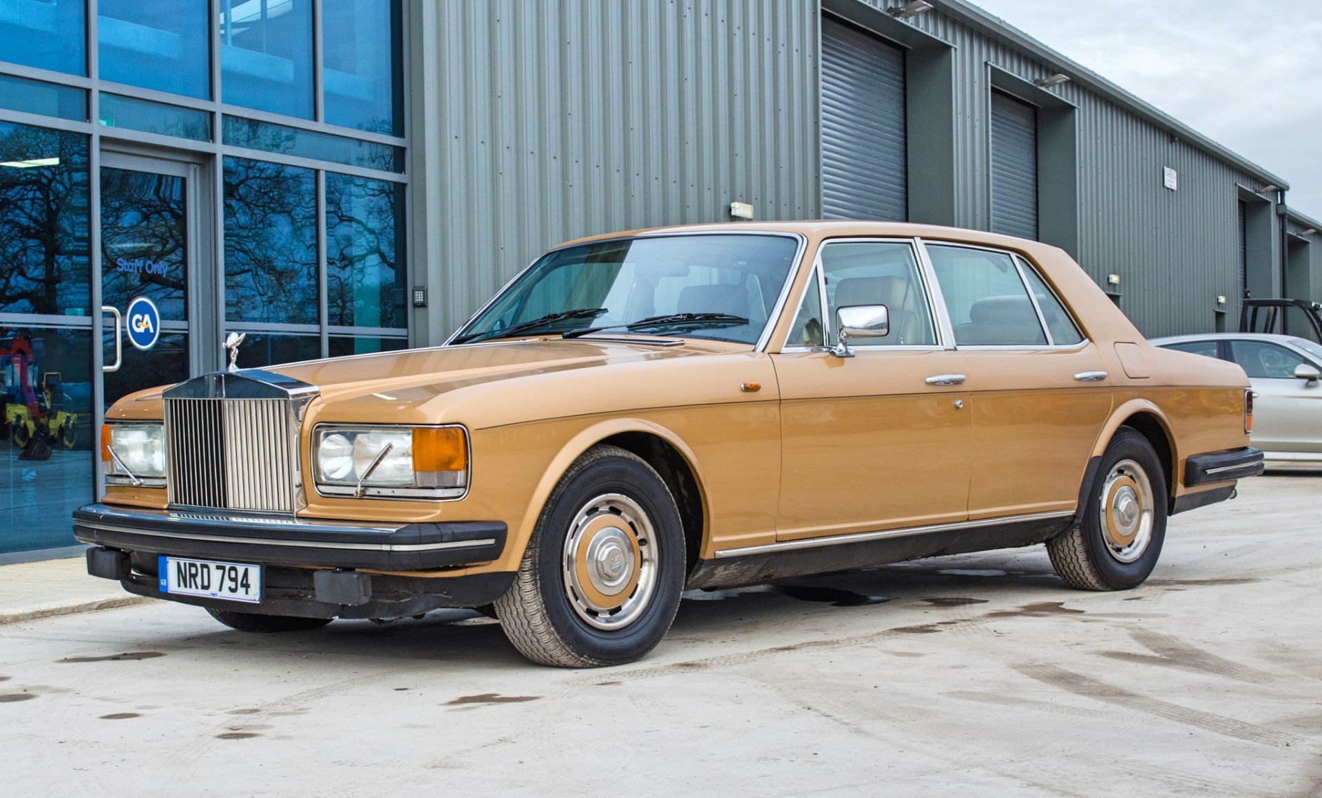 1981 Rolls Royce Silver Spirit 6750cc 4 door saloon - Image 3 of 56