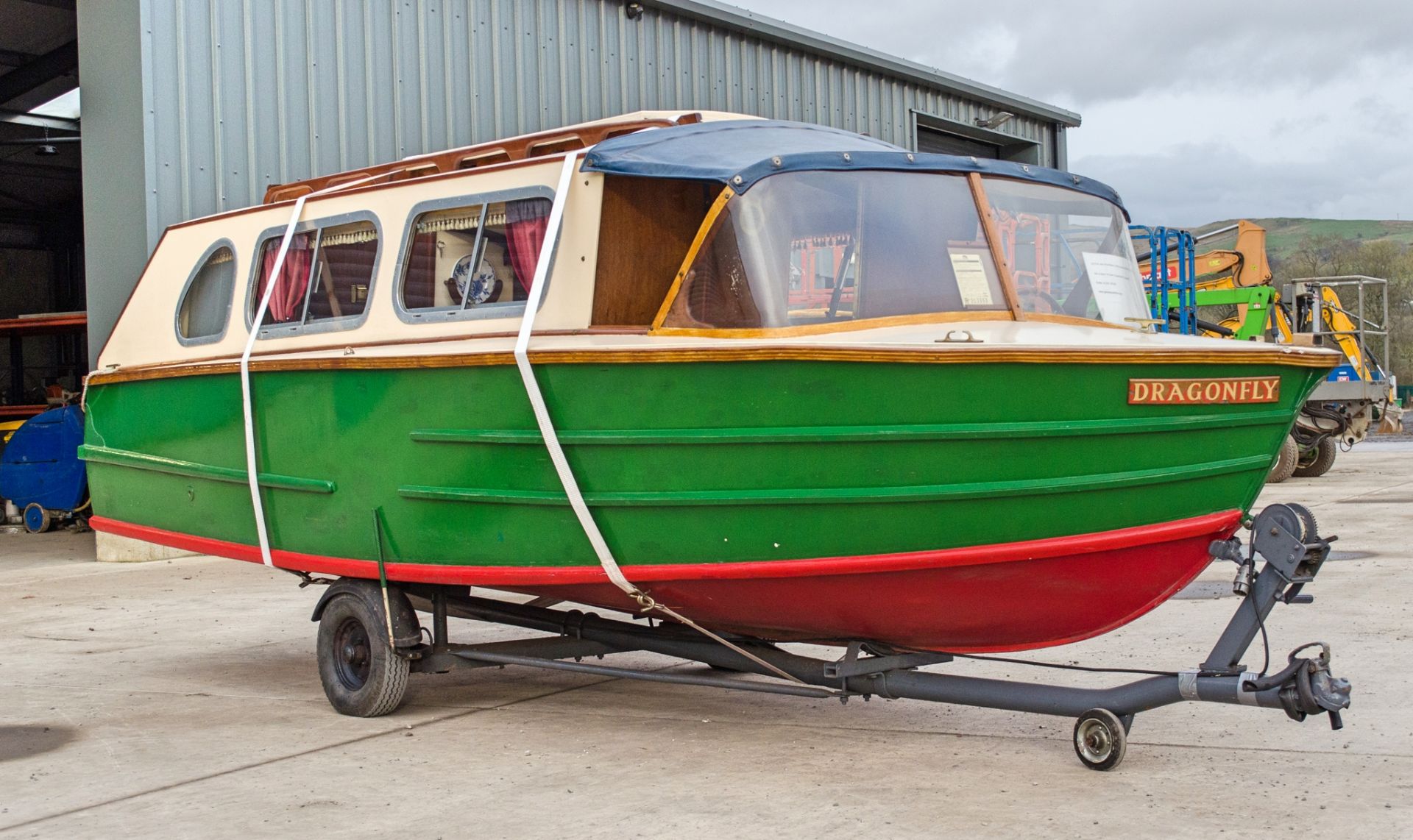 1964 Dolphin 16 Cabin Cruiser Boat "Dragonfly"