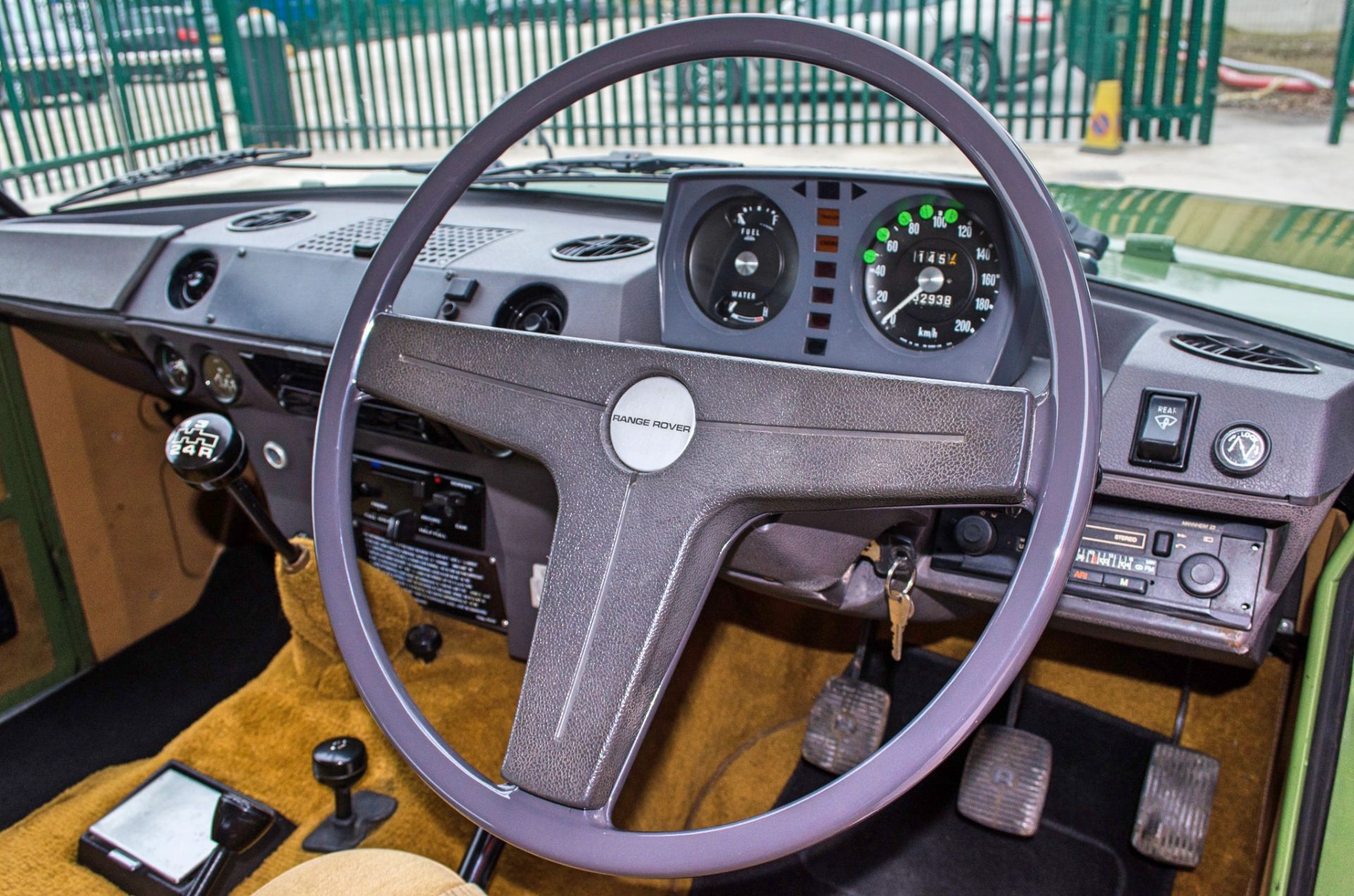 1975 Land Rover Range Rover Classic 3470 cc 3 door 4 wheel drive - Image 44 of 55