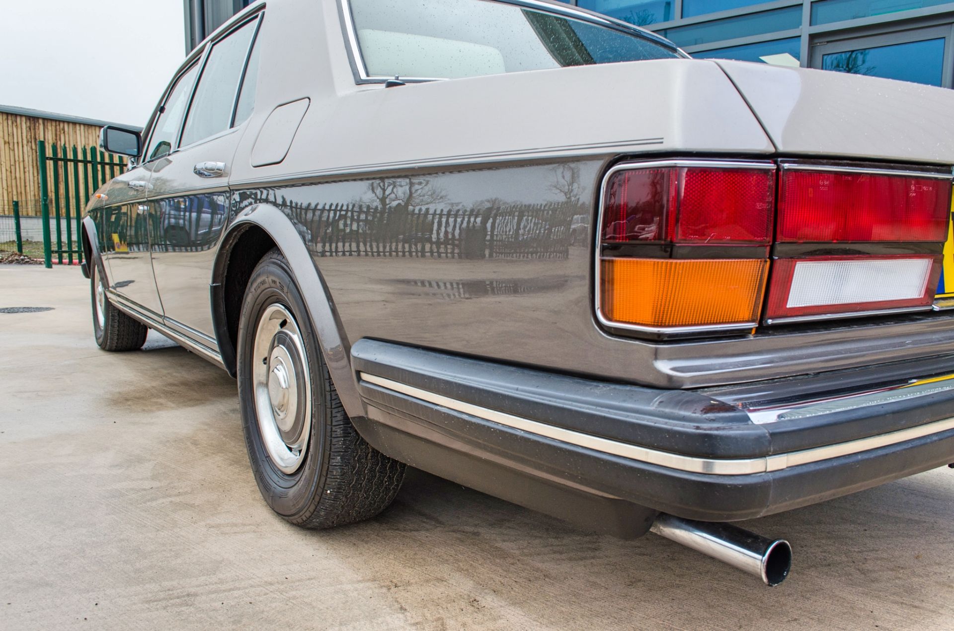 1985 Rolls Royce Silver Spirit 6750 cc 4 door saloon - Image 23 of 73