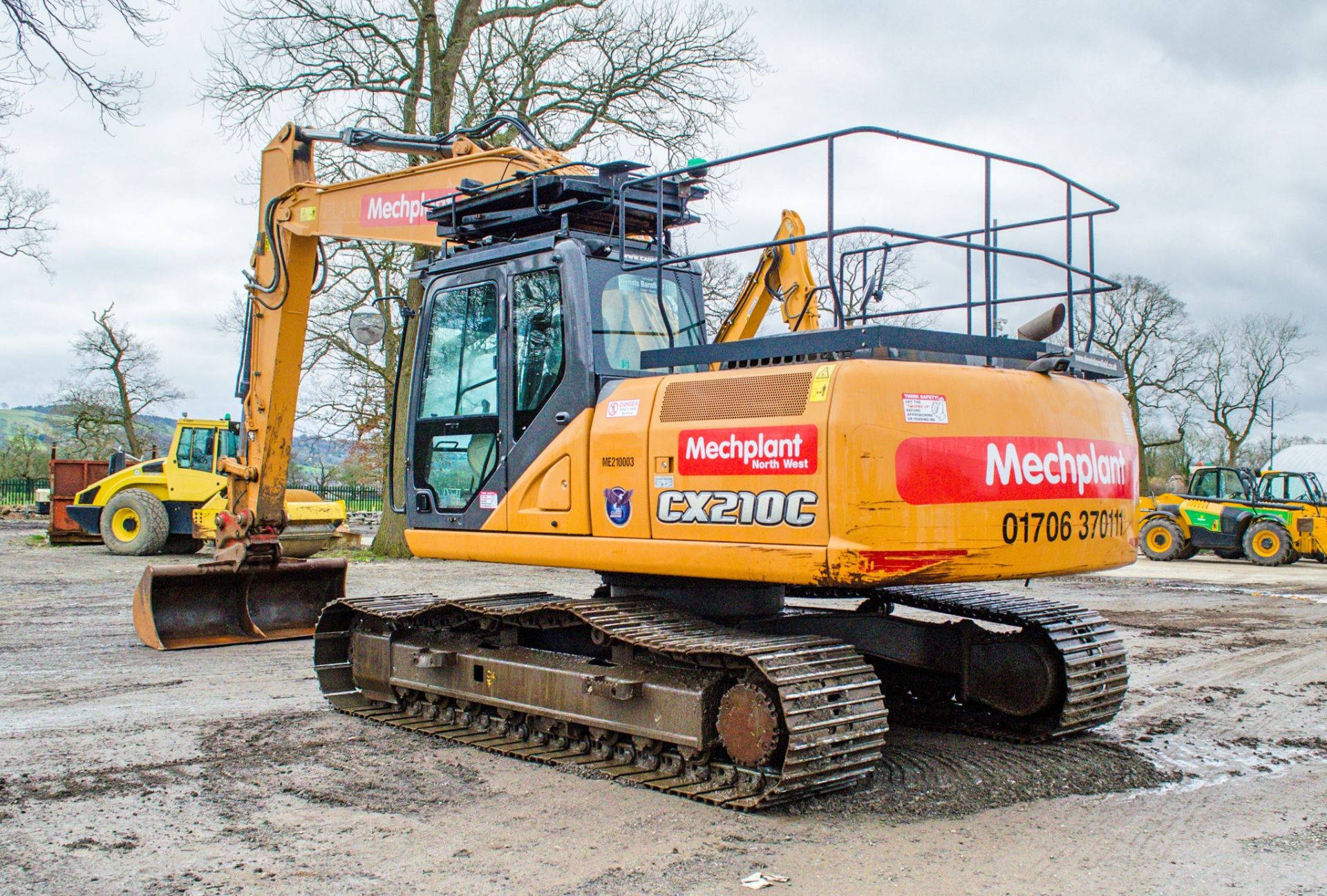 Case CX210C 21 tonne steel tracked excavator Year: 2014 S/N: 6H1339 Recorded Hours: 9197 piped, - Image 4 of 27