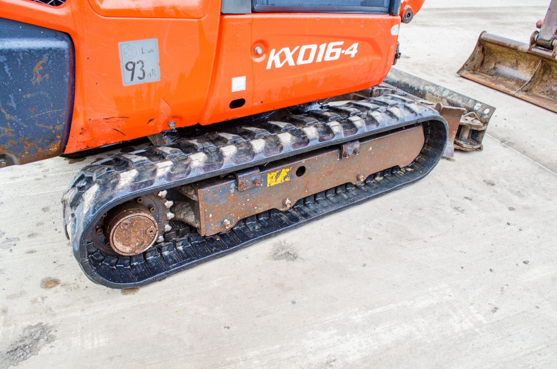 Kubota KX016-4 1.6 tonne rubber tracked mini excavator Year: 2015 S/N: 59294 Recorded Hours: 2087 - Image 9 of 21