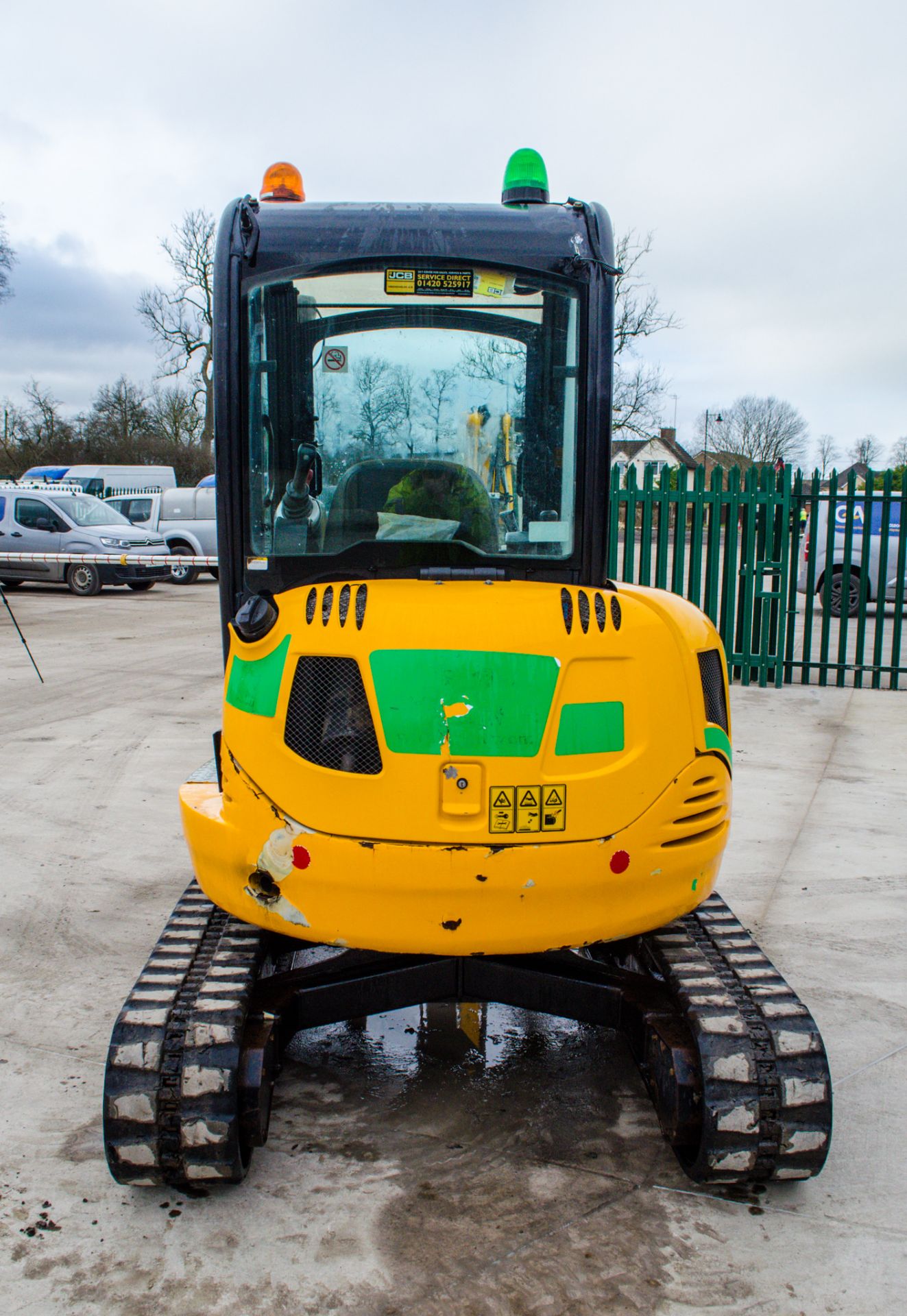 JCB 8030 ZTS 3 tonne rubber tracked mini excavator Year: 2015 S/N: 02432299 Recorded Hours: 2573 - Image 6 of 24