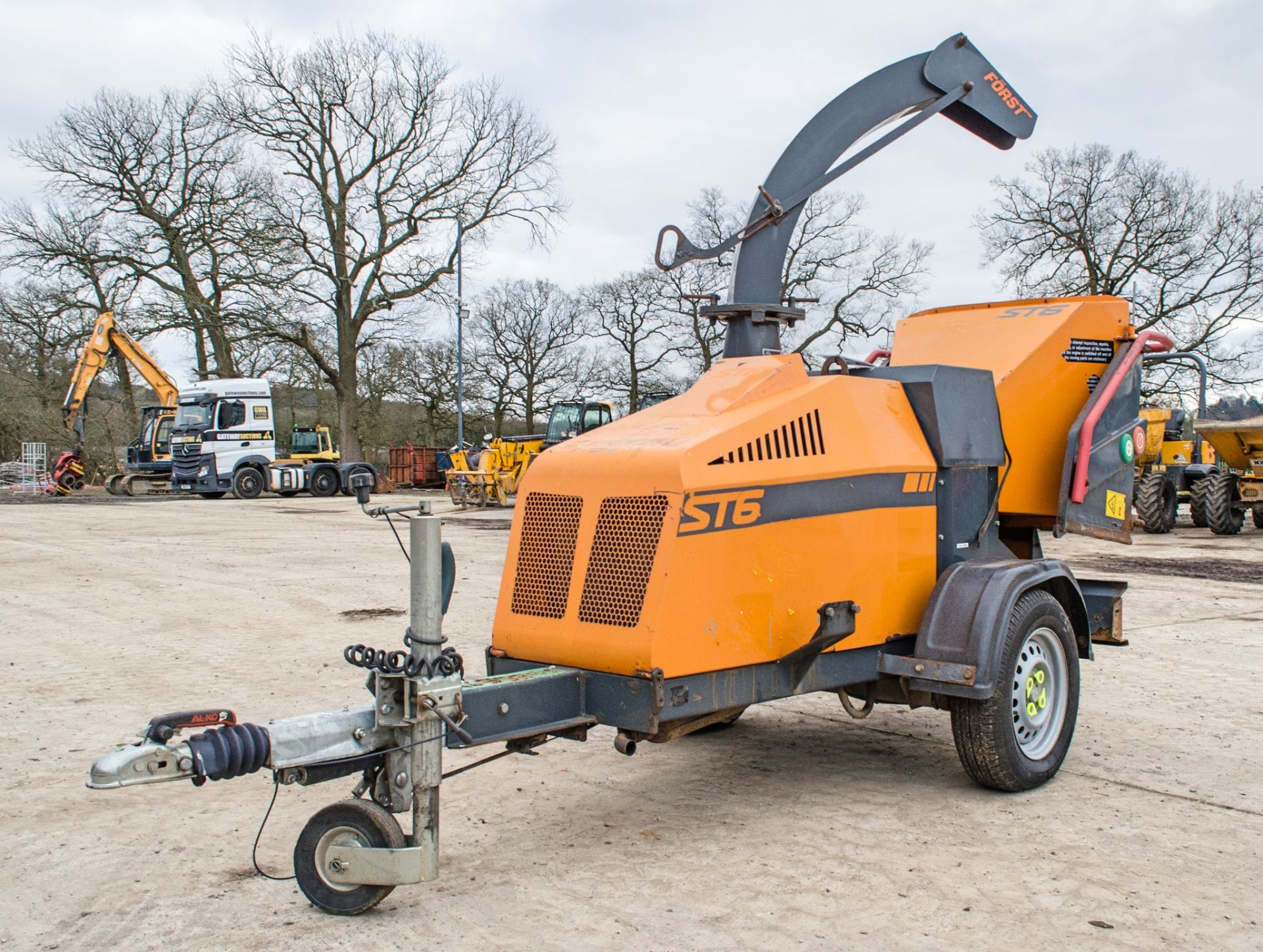 Forst ST6 diesel driven fast tow mobile wood chipper Year: 2014 Recorded Hours: 729 A635390