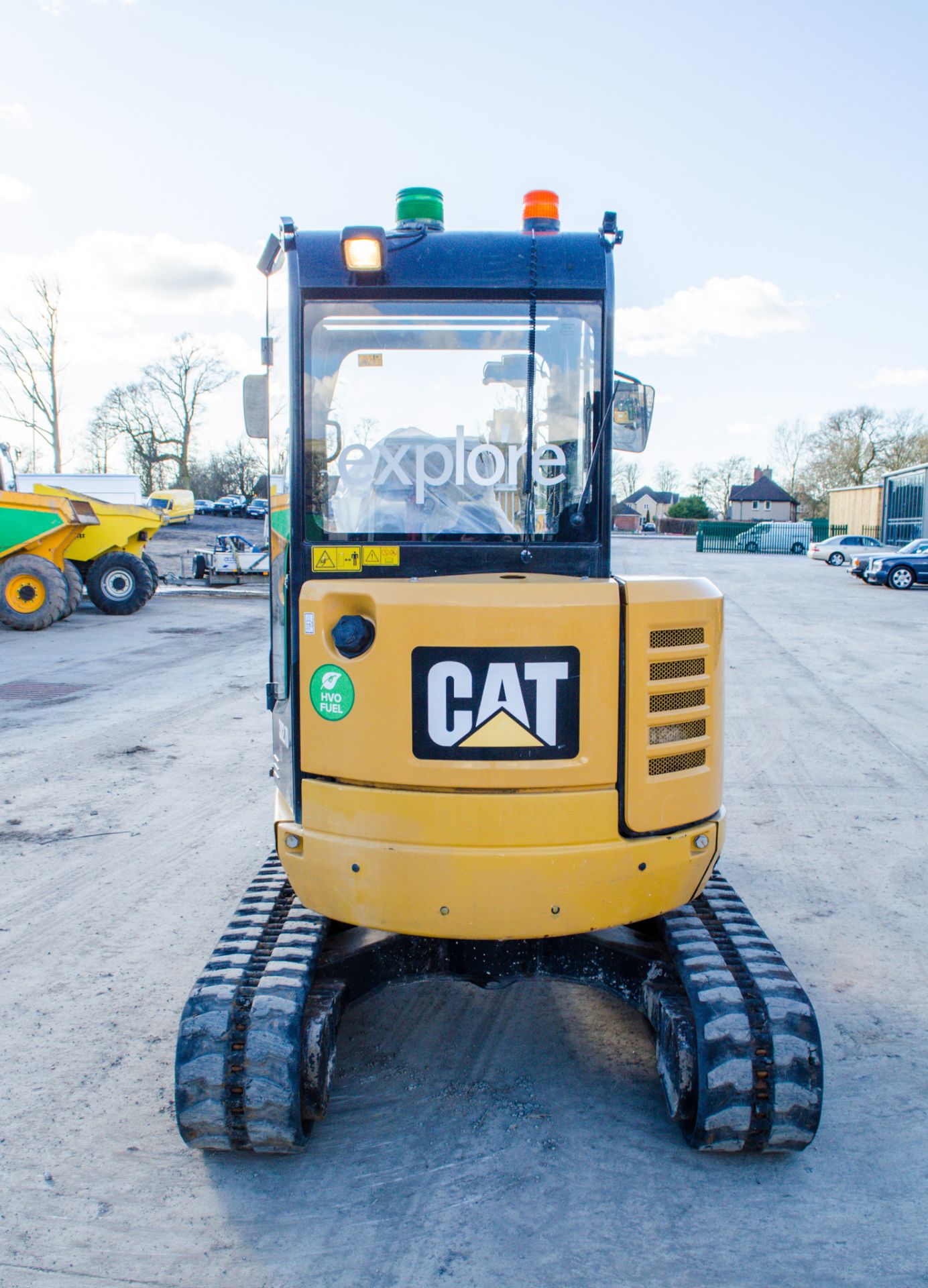 CAT 302.7D 3 tonne rubber tracked mini excavator Year: 2018 S/N: LJL04771 Recorded Hours: 2326 - Image 6 of 22