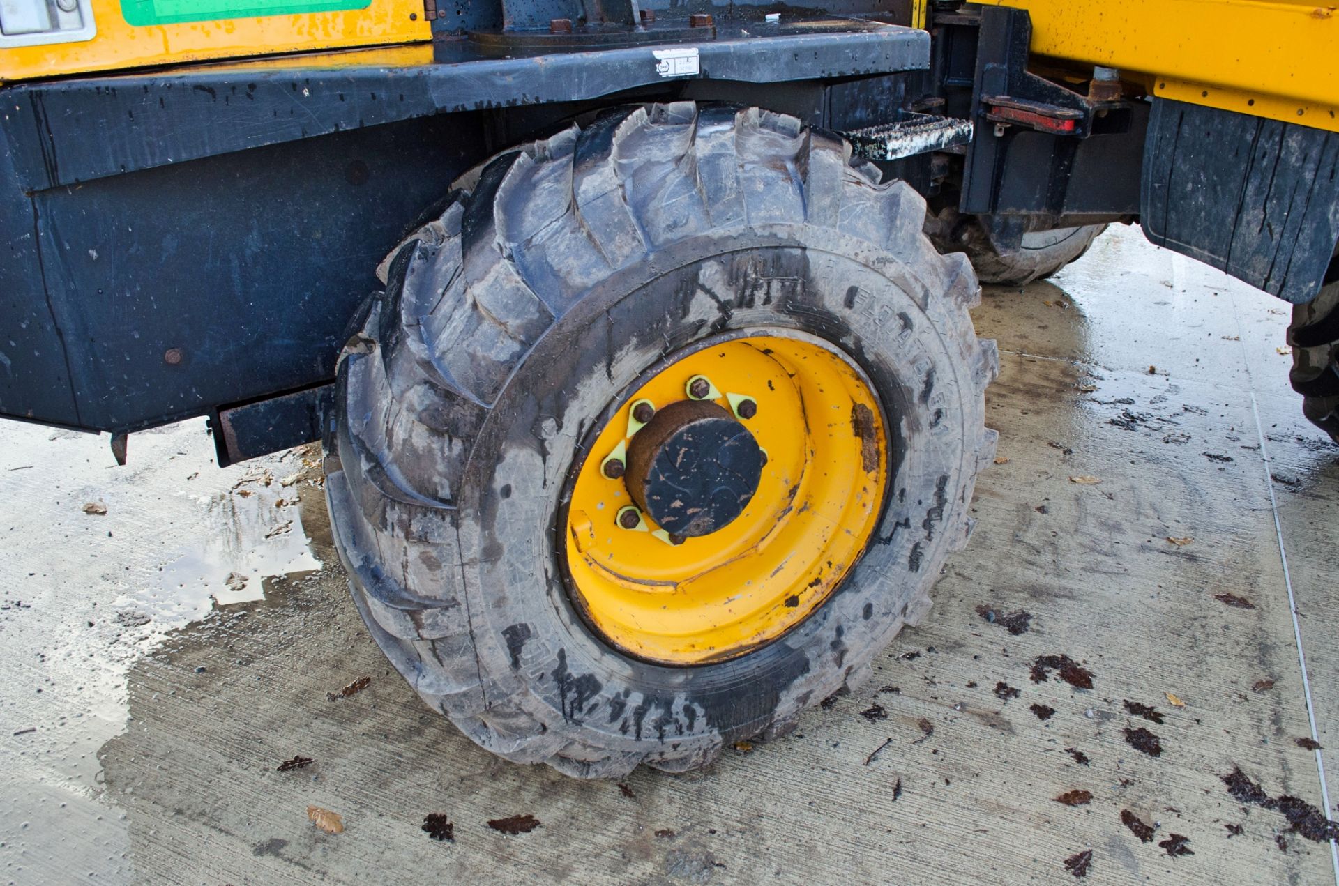 JCB 9T 9 tonne straight skip dumper Year: 2015 S/N: FRM8237  Recorded Hours: 2582 A681019 - Image 11 of 20