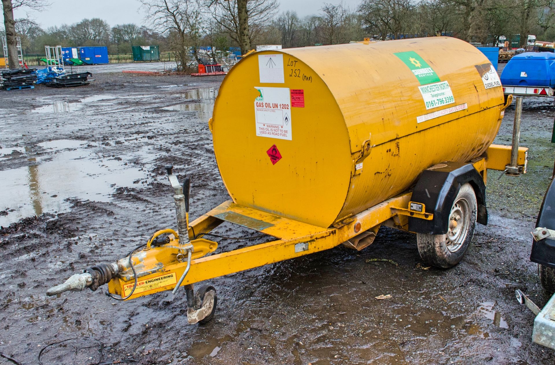 Trailer Engineering 950 litre fast tow mobile bunded fuel bowser c/w manual pump, delivery hose &