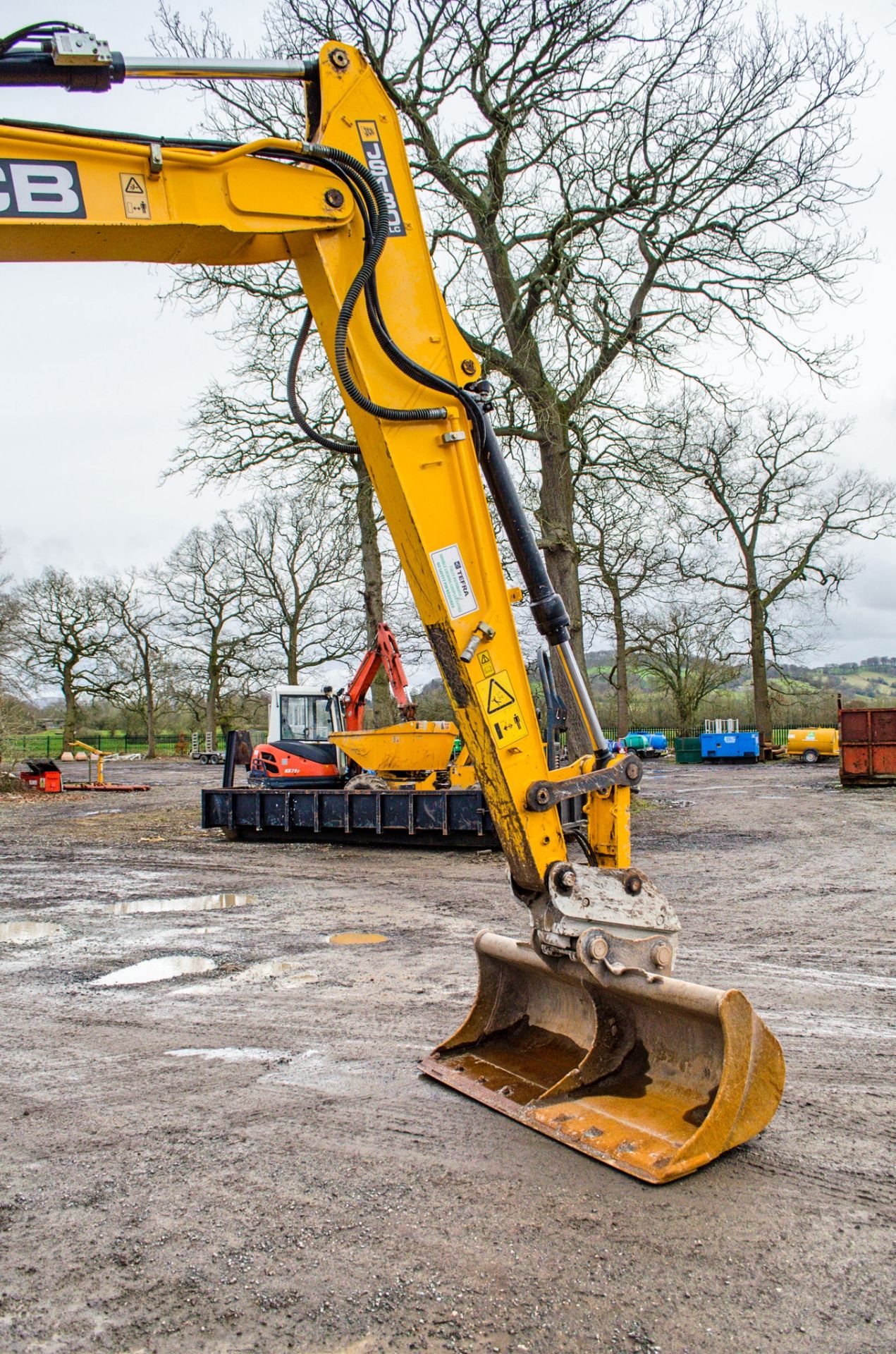 JCB JS130 LC 13 tonne rubber padded steel tracked excavator Year: 2015 S/N: 2441397 Recorded - Image 13 of 24