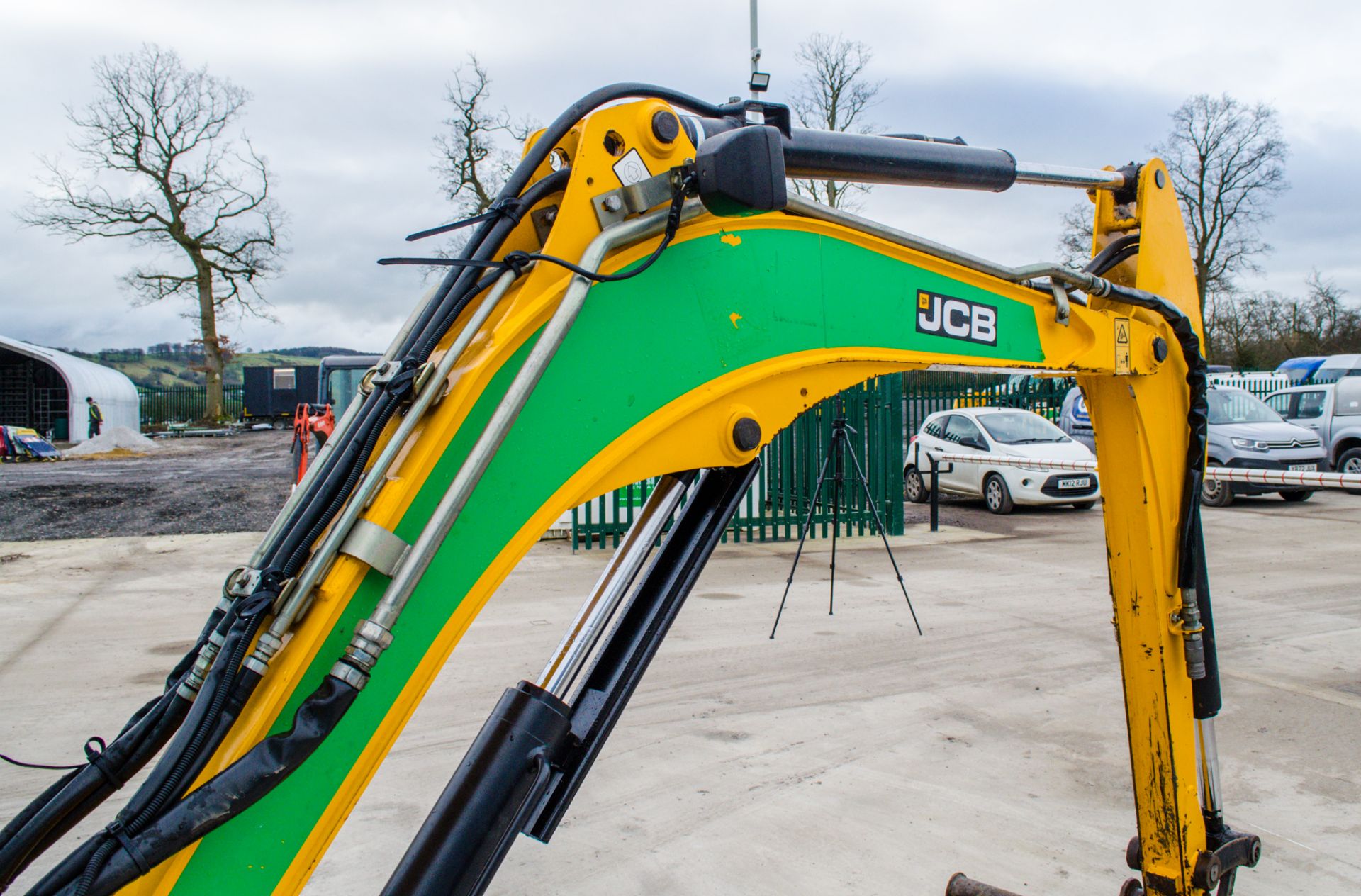 JCB 8030 ZTS 3 tonne rubber tracked mini excavator Year: 2015 S/N: 02432299 Recorded Hours: 2573 - Image 11 of 24