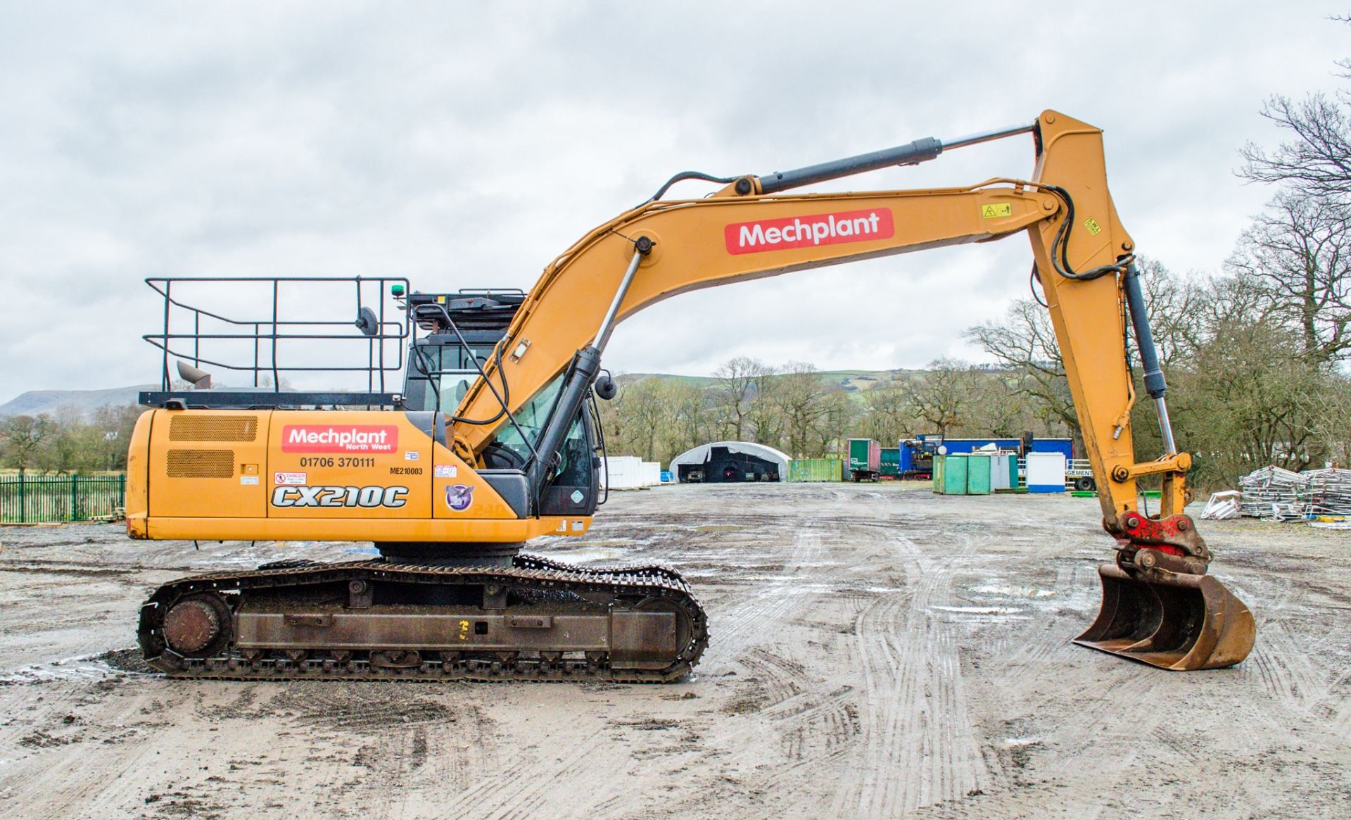 Case CX210C 21 tonne steel tracked excavator Year: 2014 S/N: 6H1339 Recorded Hours: 9197 piped, - Image 7 of 27