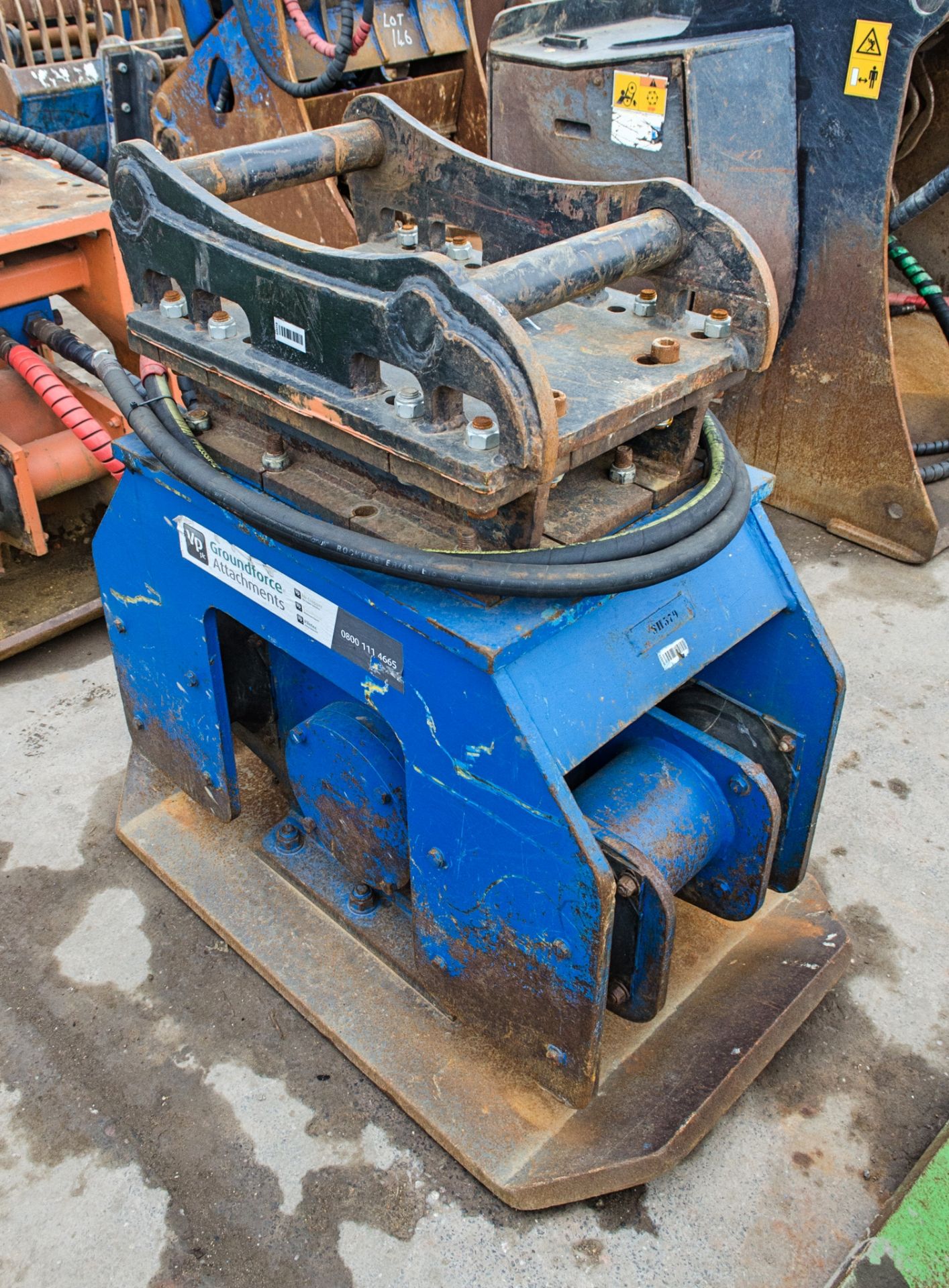 Hydraulic compactor plate to suit 13-22 tonne excavator c/w headstock Pin diameter: 60mm Pin - Image 2 of 2