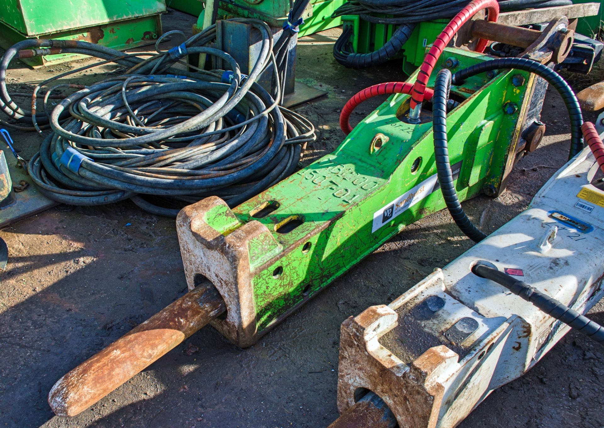 Atlas Copco MB1200E hydraulic breaker to suit 15-26 tonne excavator c/w headstock Pin diameter: 80mm