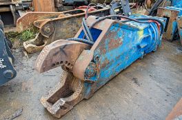 Cayman hydraulic demolition shear for 13-20 tonne excavator SH1119