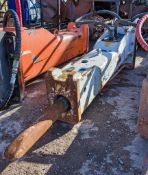 Construction Tools hydraulic breaker to suit 13-18 tonne excavator c/w headstock Pin diameter: