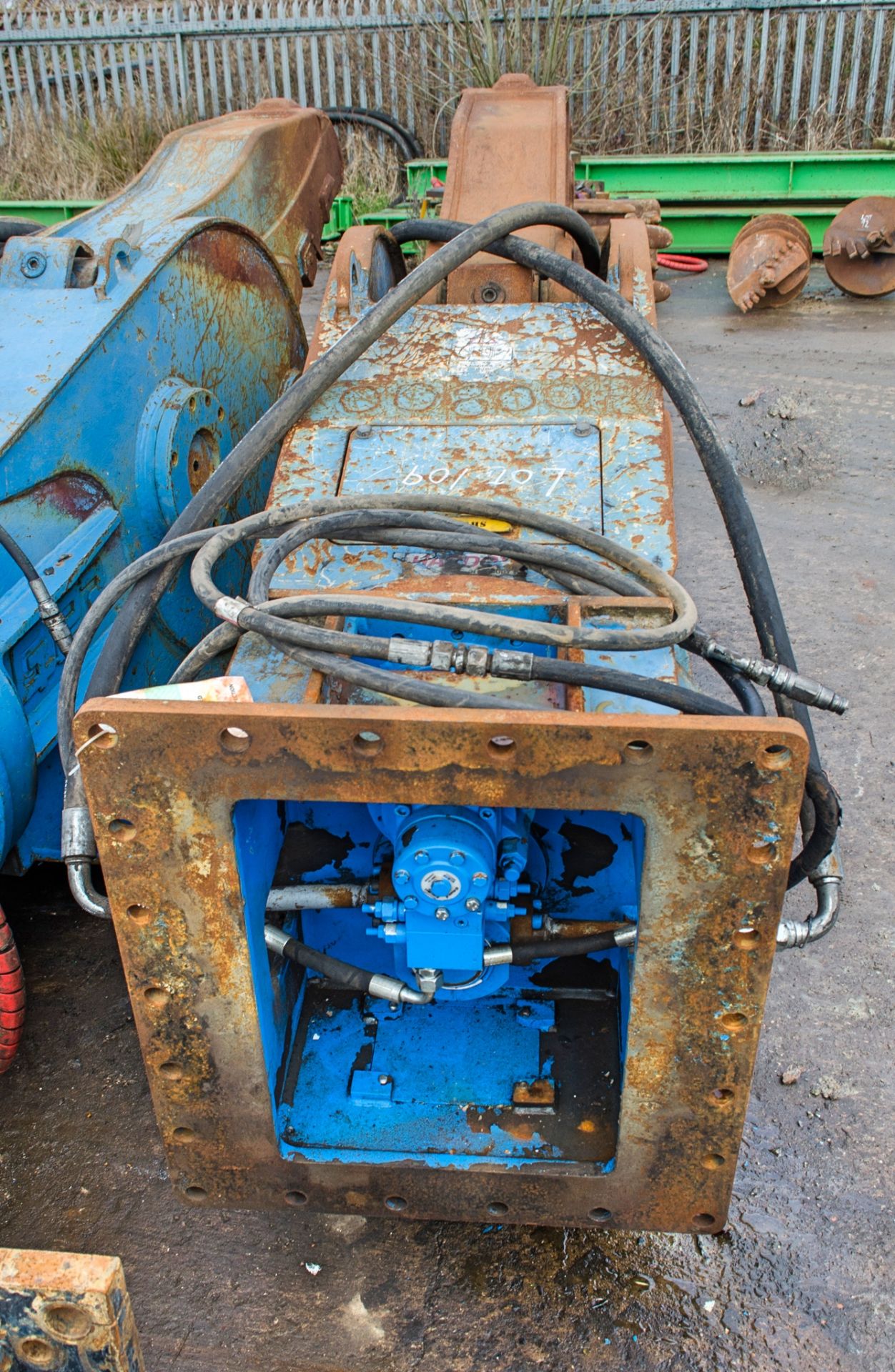 Zato G27 hydraulic demolition shear SH399 - Image 3 of 3