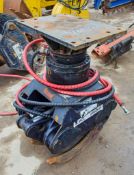 R5 hydraulic 5 tine grapple for 9-14 tonne excavator SH1994