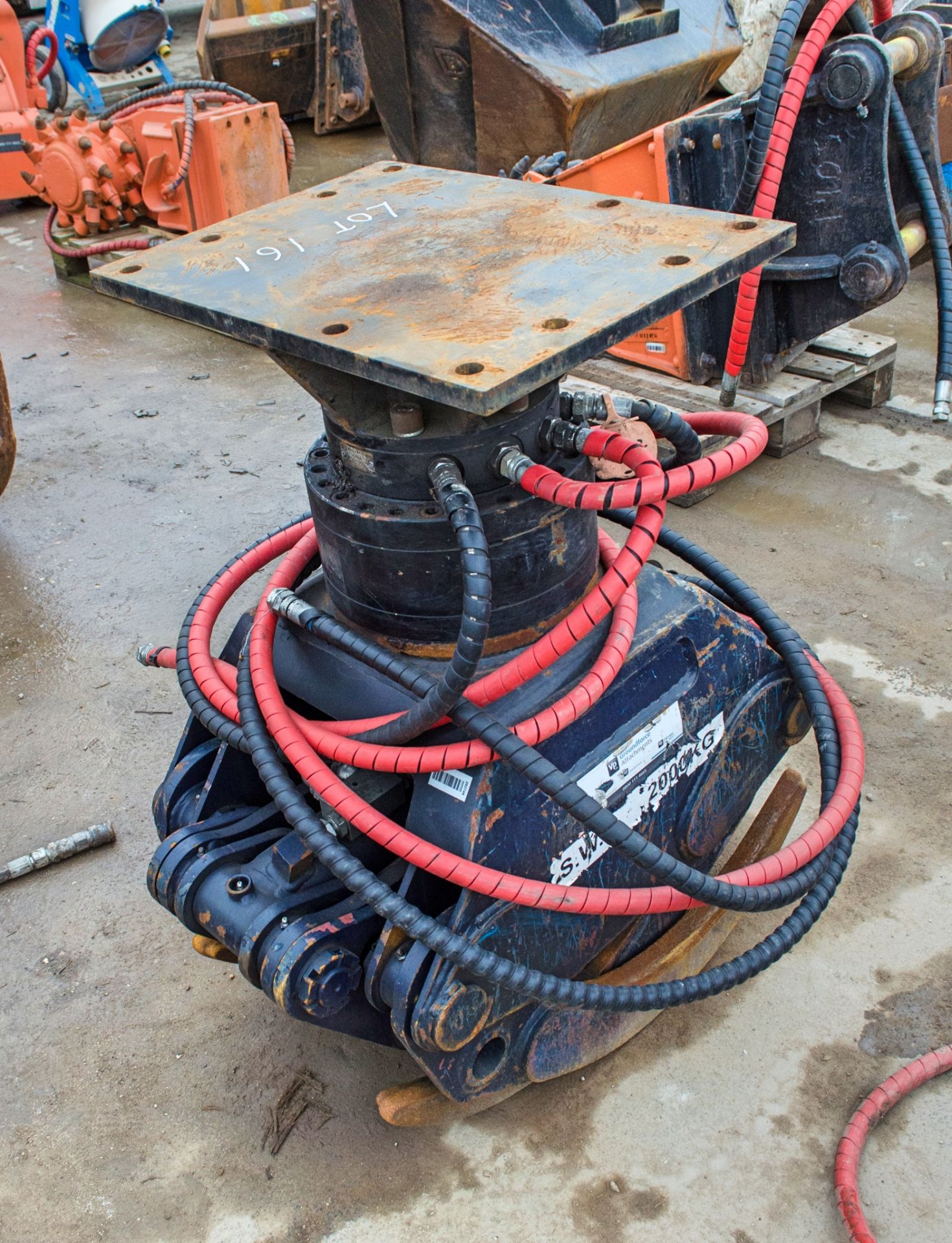 R5 hydraulic 5 tine grapple for 9-14 tonne excavator SH1994 - Image 2 of 2