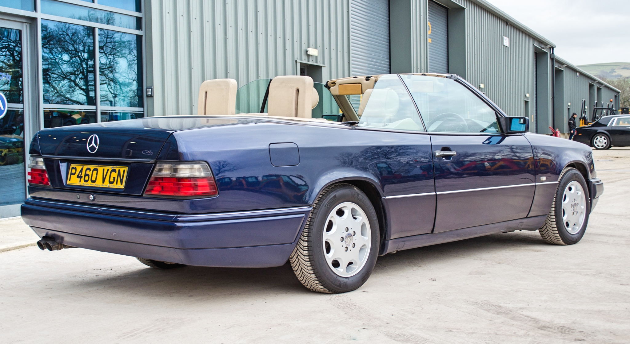 1997 Mercedes E220 2.2 litre 2 door cabriolet Registration: P460VGN Chassis: WDB1240622C292059 - Image 5 of 60