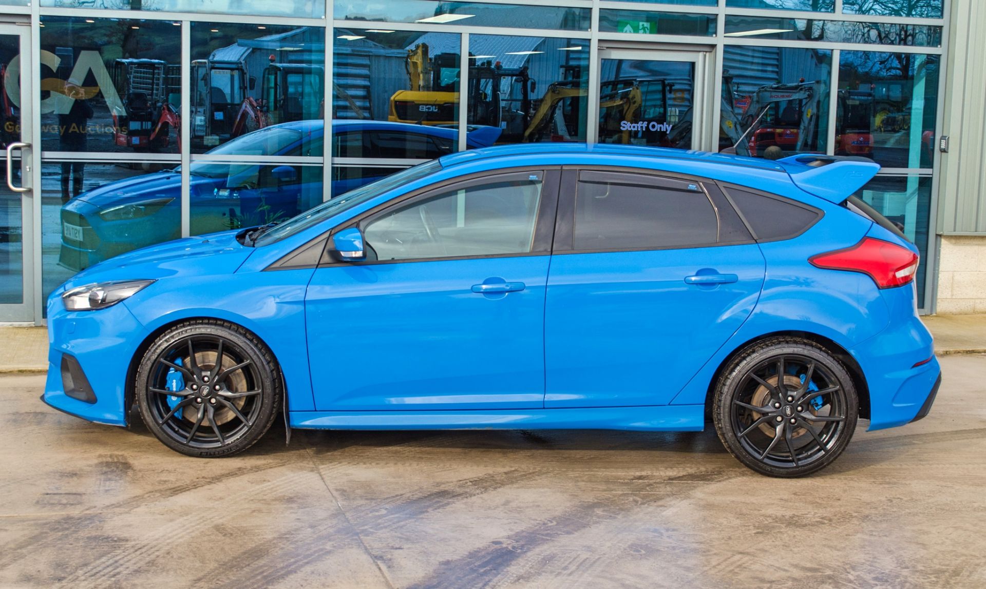 2017 Ford Focus 2.3 RS 5 door hatch back - Image 16 of 56