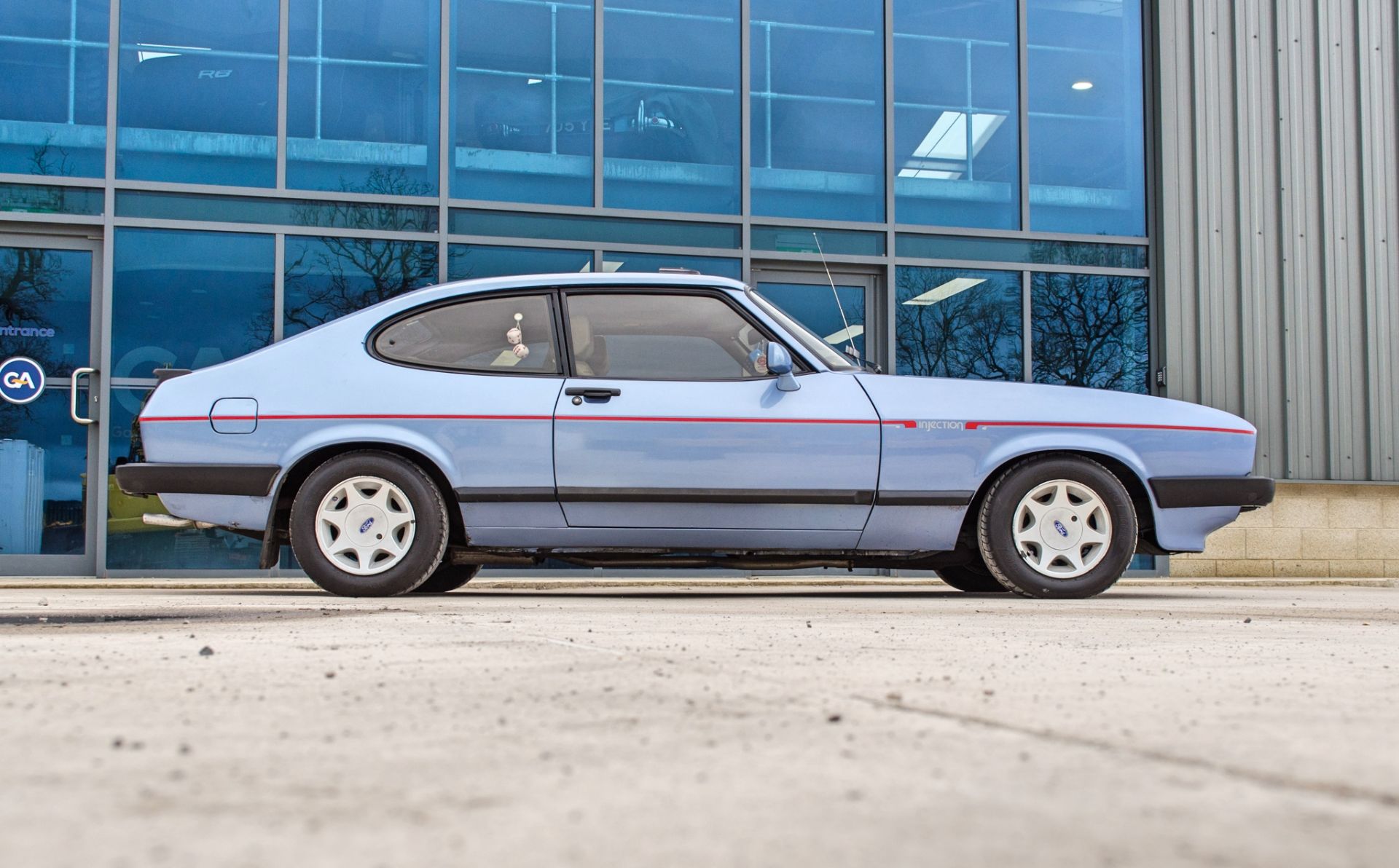 1986 Ford Capri 2.8 Injection Special 3 door coupe - Image 13 of 56
