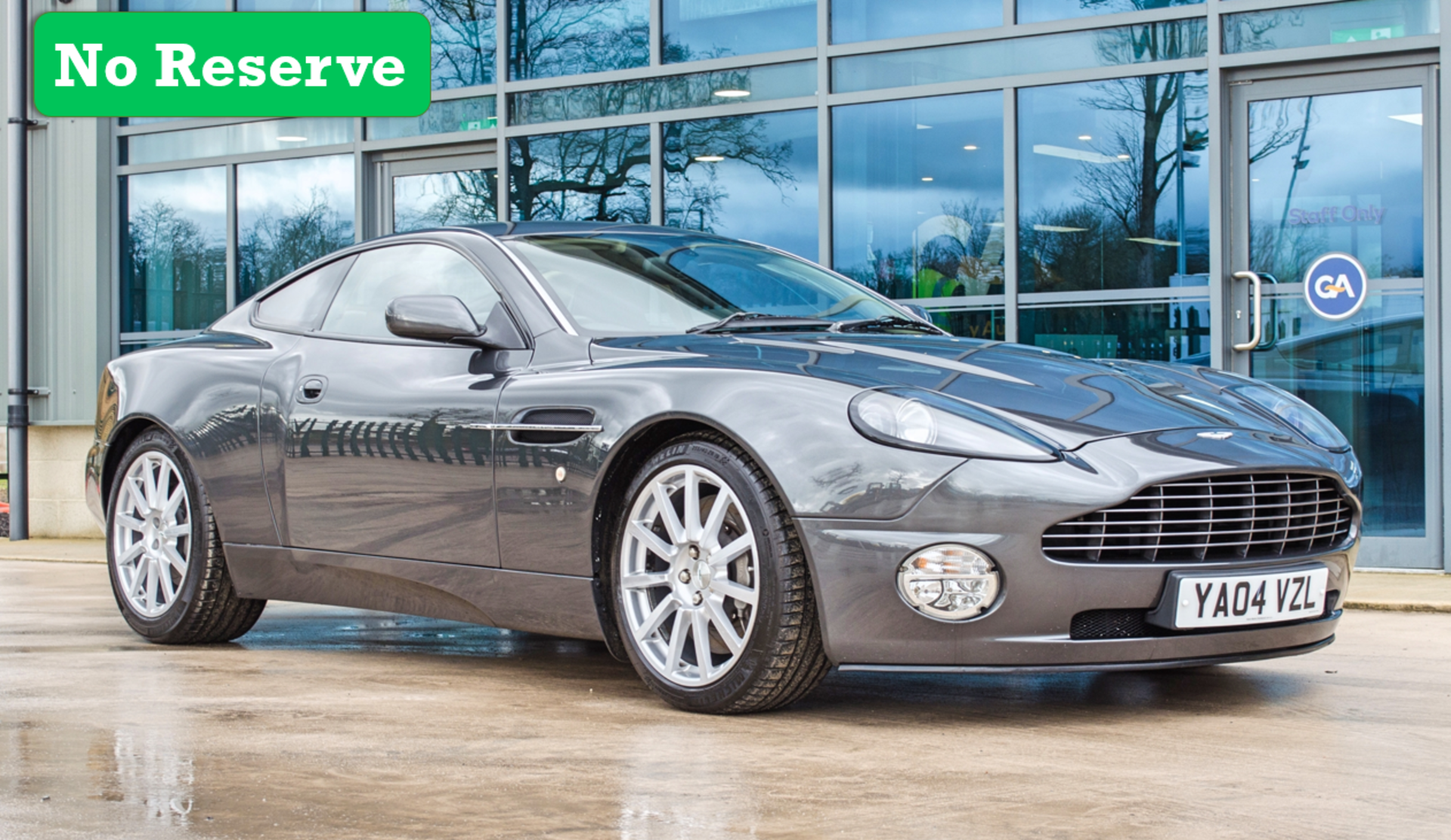 2004 Aston Martin Vanquish 5.9 litre 2+2 Coupe