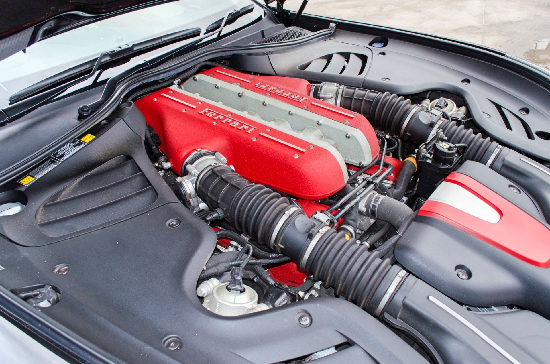 2014 Ferrari FF 6262cc V12 3 door coupe - Image 60 of 74