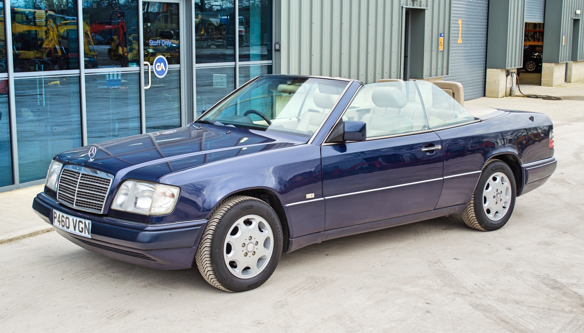 1997 Mercedes E220 2.2 litre 2 door cabriolet Registration: P460VGN Chassis: WDB1240622C292059 - Image 4 of 60