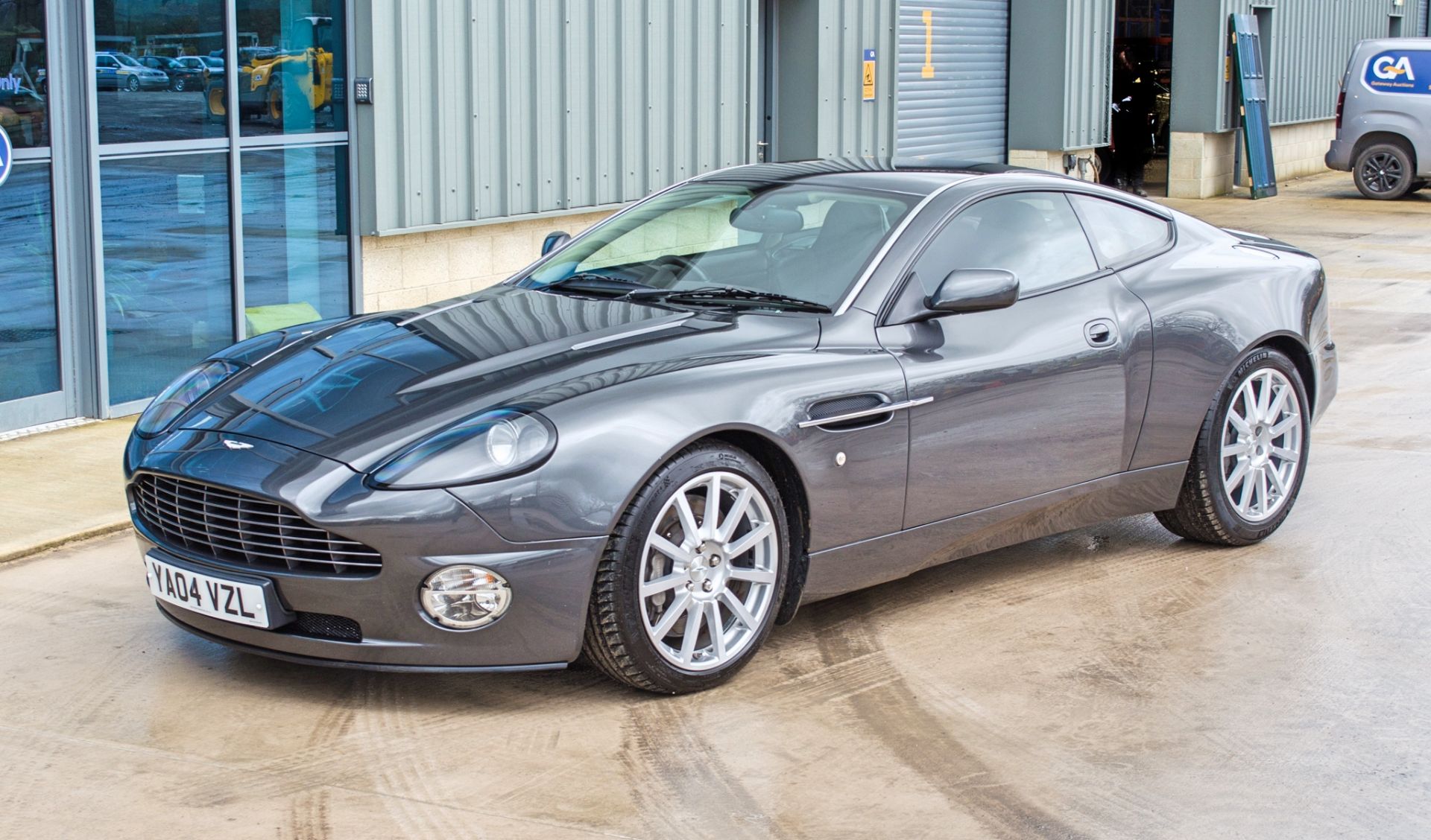 2004 Aston Martin Vanquish 5.9 litre 2+2 Coupe - Image 4 of 54