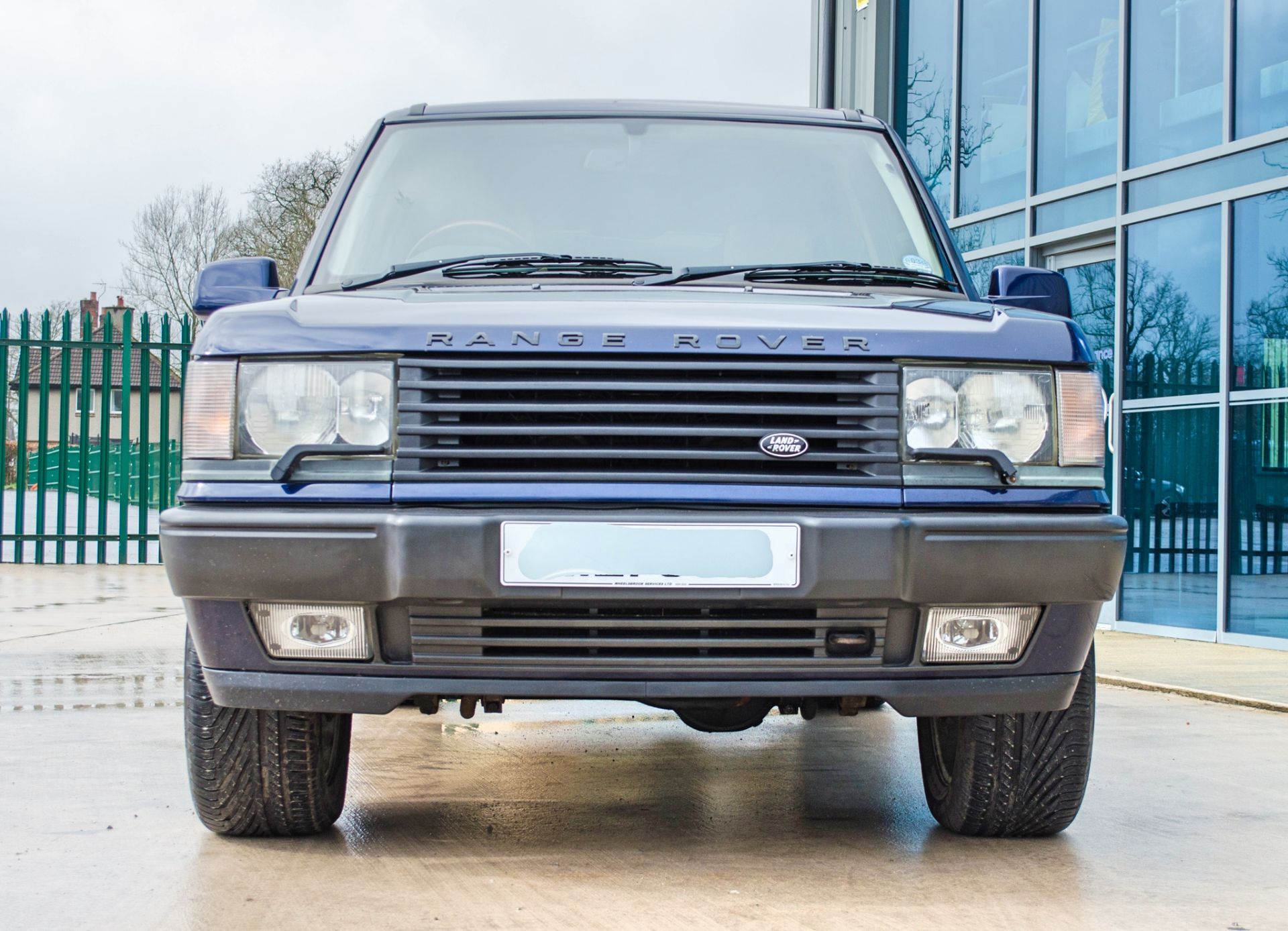 2001 Range Rover Vogue 4.6 litre V8 Auto 4 door SUV - Image 9 of 65