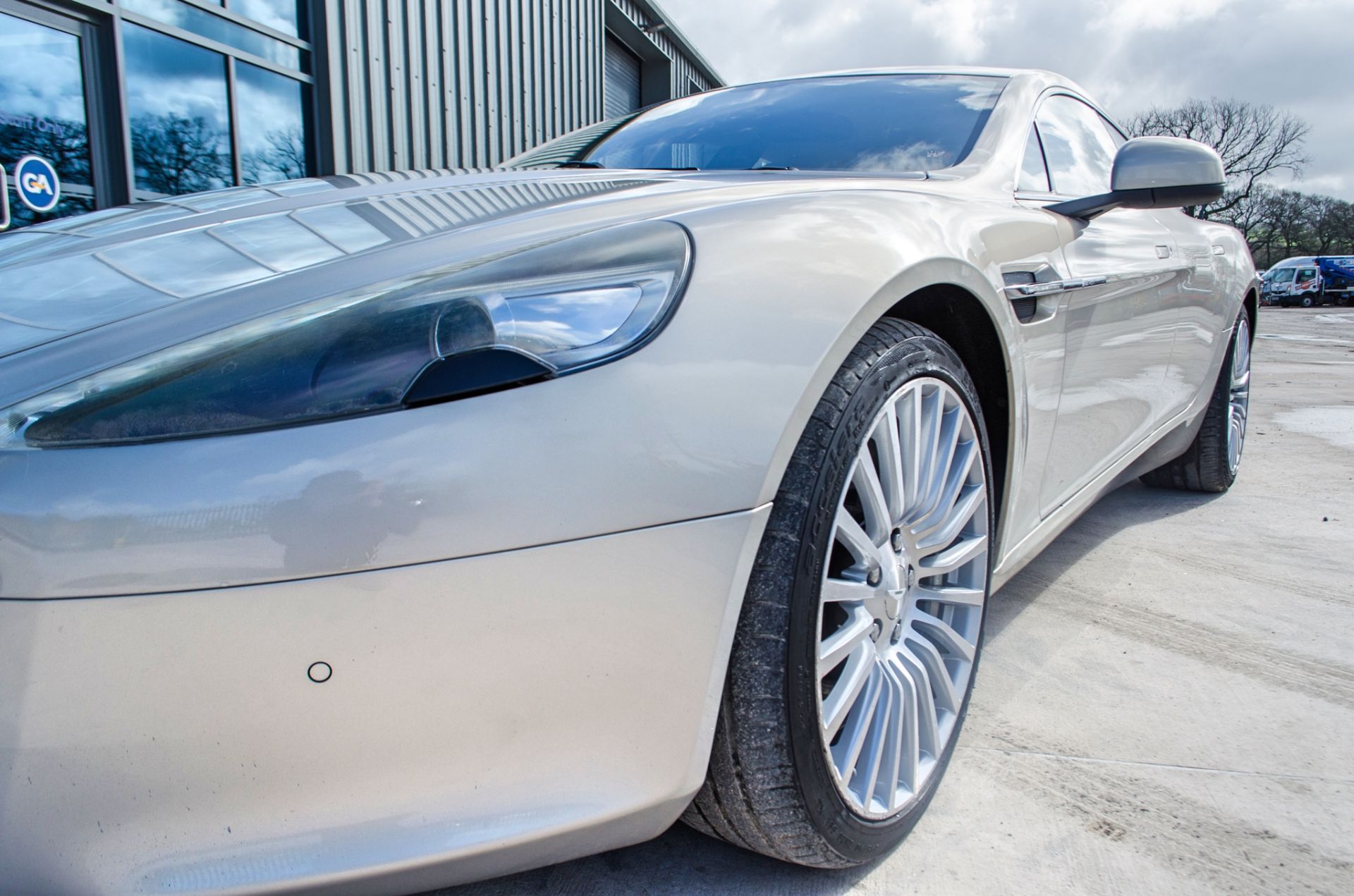 2011 Aston Martin Rapide 5.9 V12 Auto 5 door hatchback - Image 21 of 63