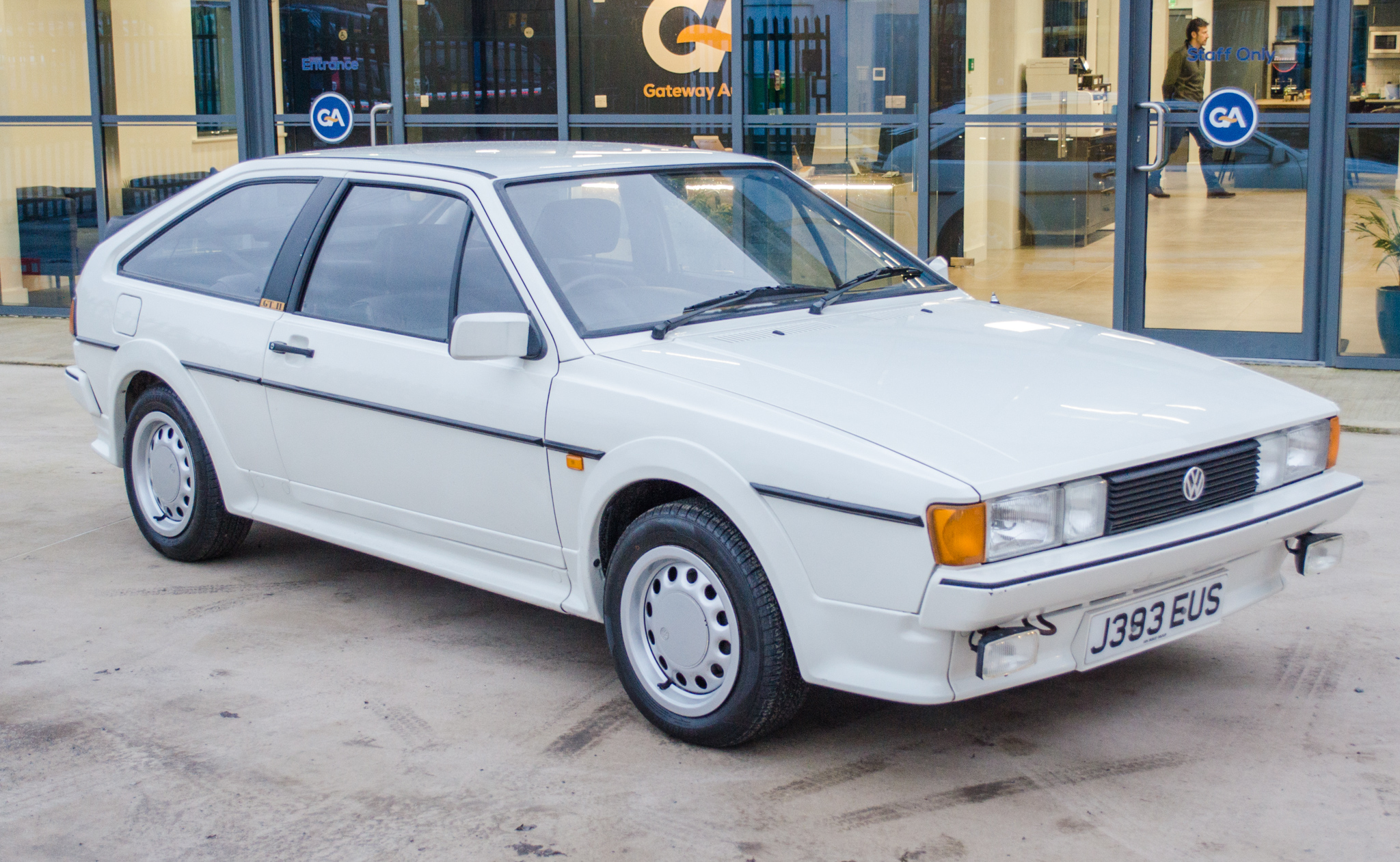 1991 Volkswagen Scirocco GTII 1800cc 3 door coupe - Image 2 of 46