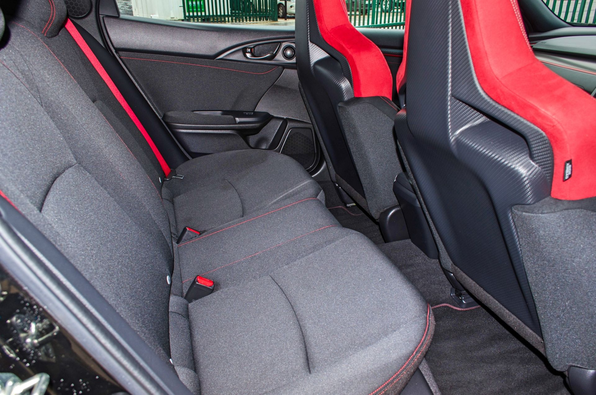 2018 Honda Civic GT Type R V-Tec 1996cc 5 door hatchback - Image 40 of 54