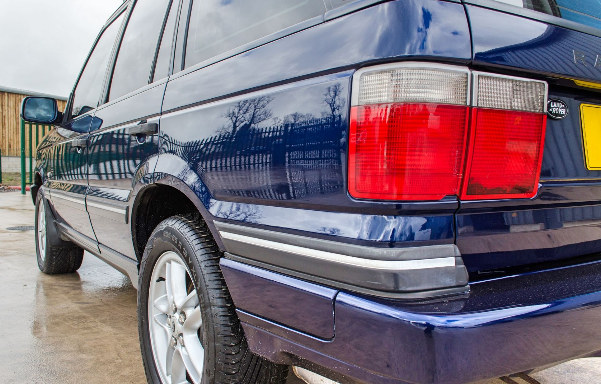 2001 Range Rover Vogue 4.6 litre V8 Auto 4 door SUV - Image 23 of 65