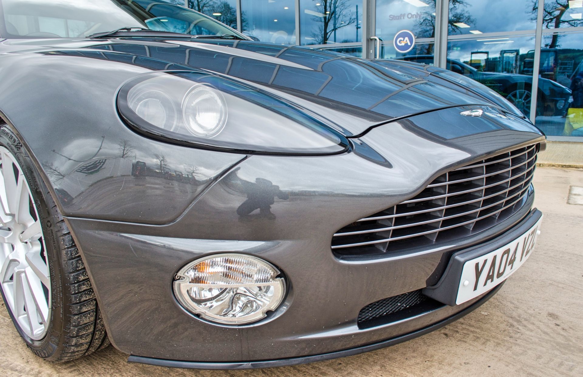 2004 Aston Martin Vanquish 5.9 litre 2+2 Coupe - Image 18 of 54