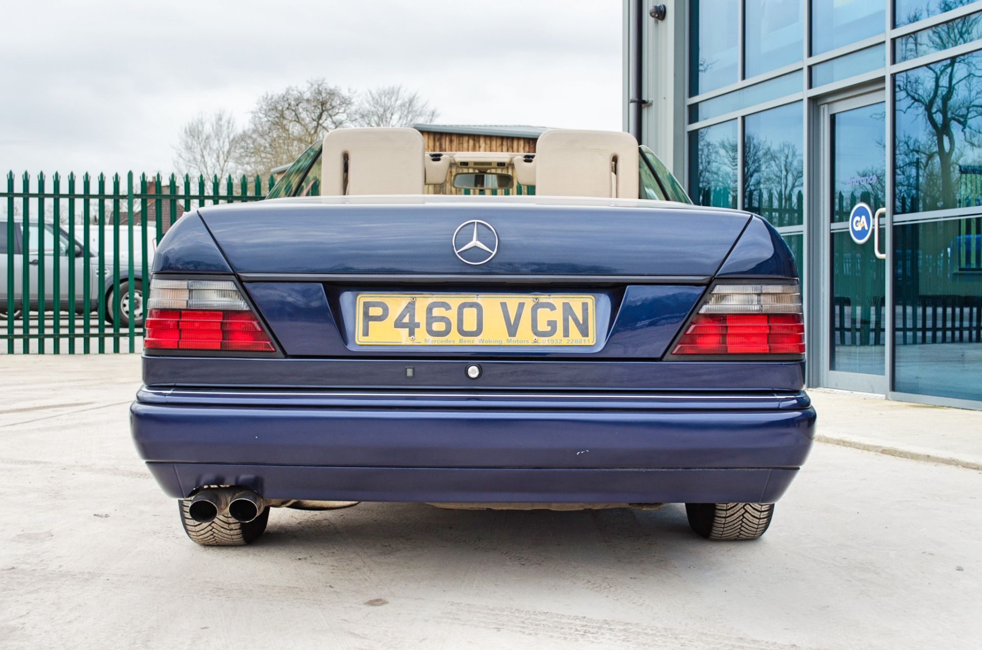 1997 Mercedes E220 2.2 litre 2 door cabriolet Registration: P460VGN Chassis: WDB1240622C292059 - Image 11 of 60