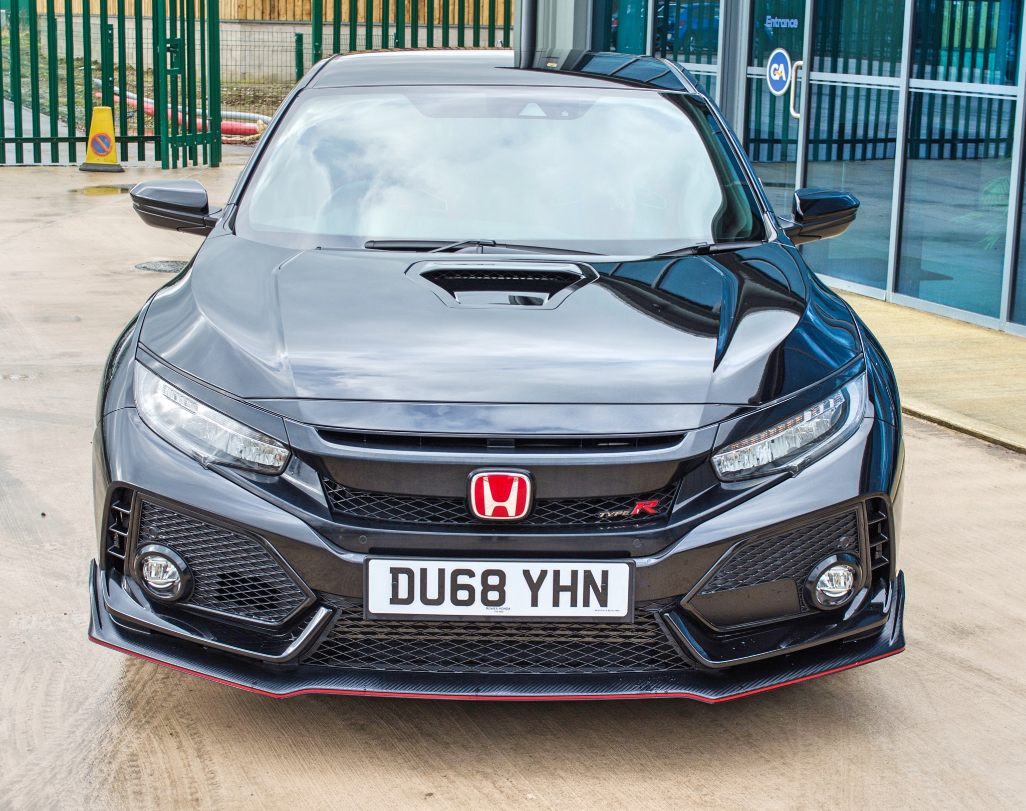 2018 Honda Civic GT Type R V-Tec 1996cc 5 door hatchback - Image 10 of 54