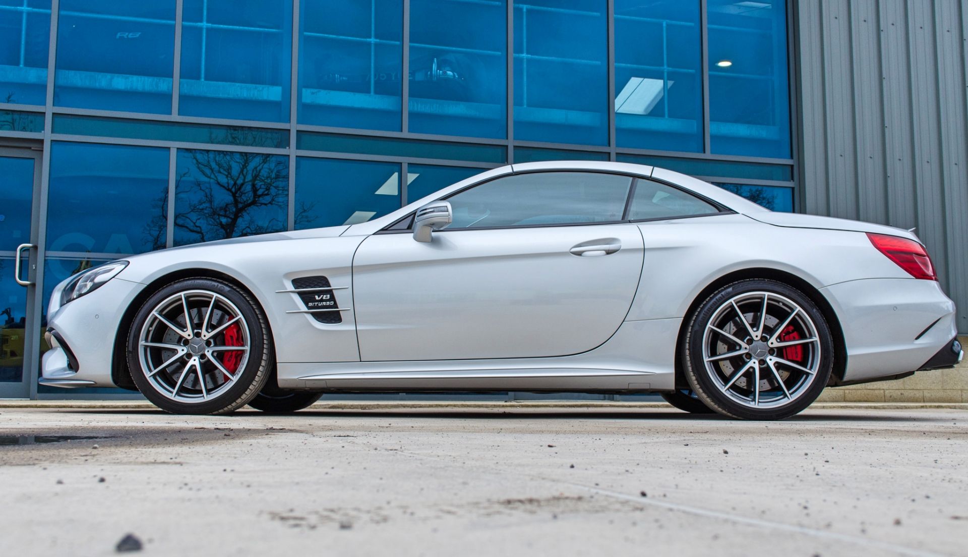 2016 Mercedes Benz SL 63 AMG V8 Bi Turbo 2 door convertible - Image 20 of 64