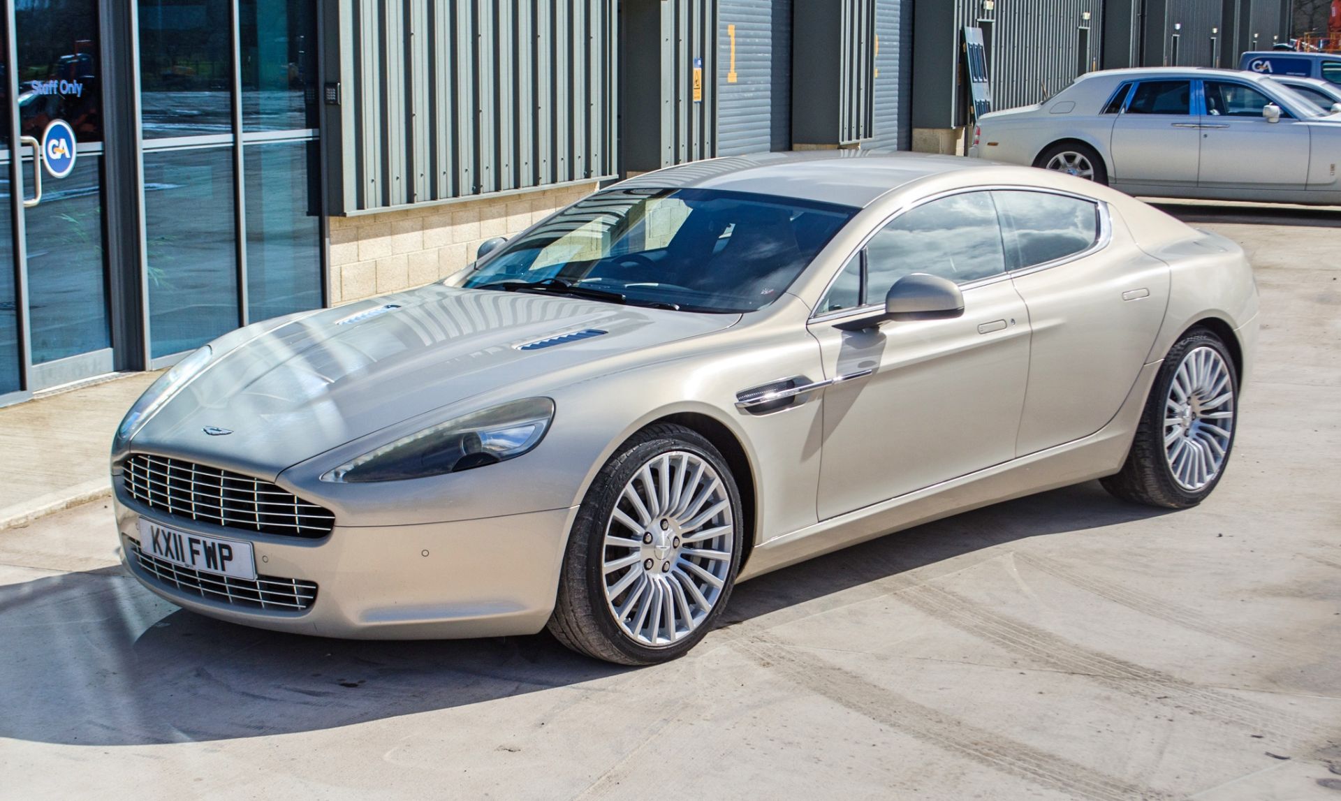 2011 Aston Martin Rapide 5.9 V12 Auto 5 door hatchback - Image 4 of 63