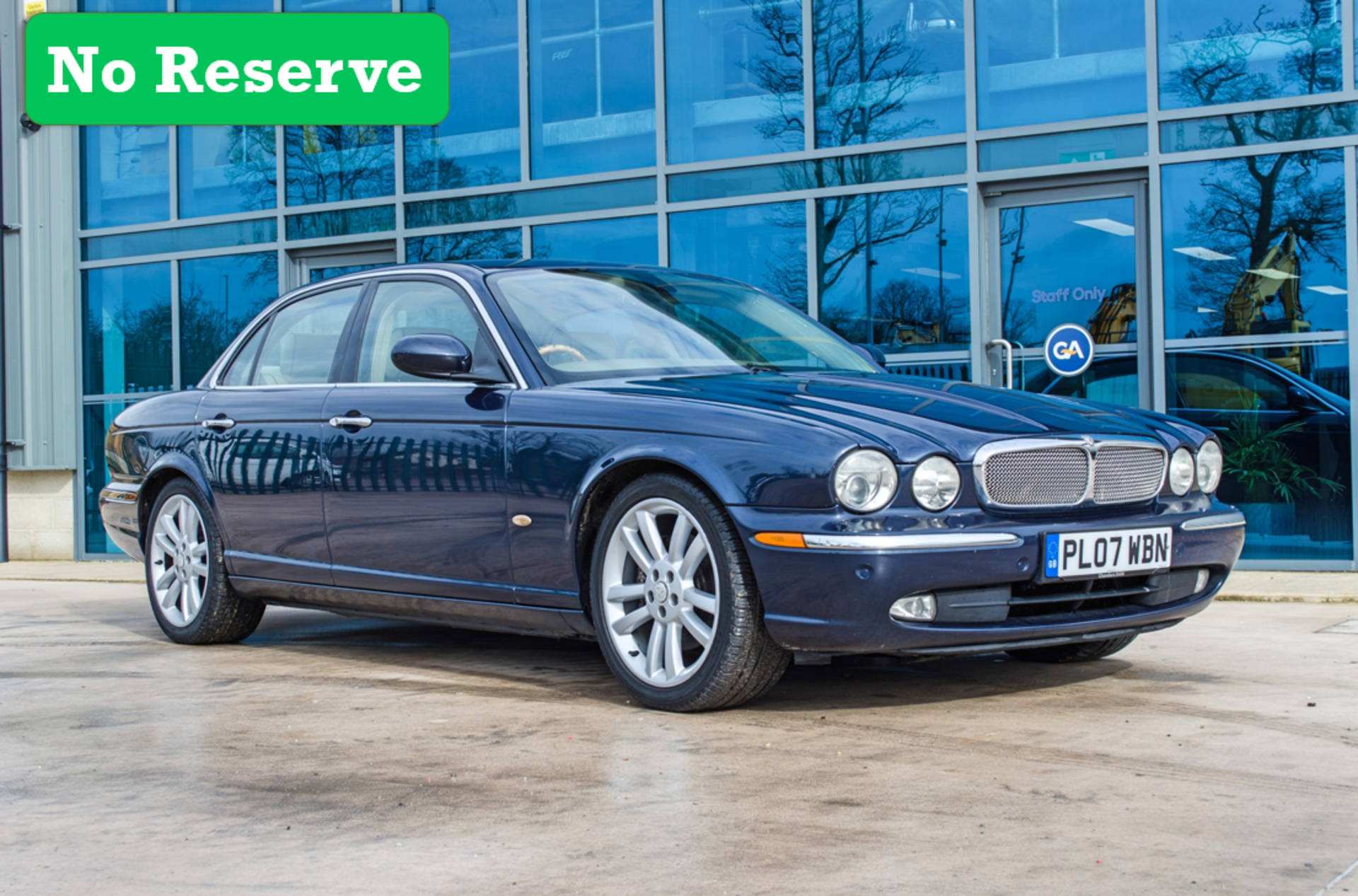 2007 Jaguar XJ Series 2.7 TDVI Sovereign 4 door saloon