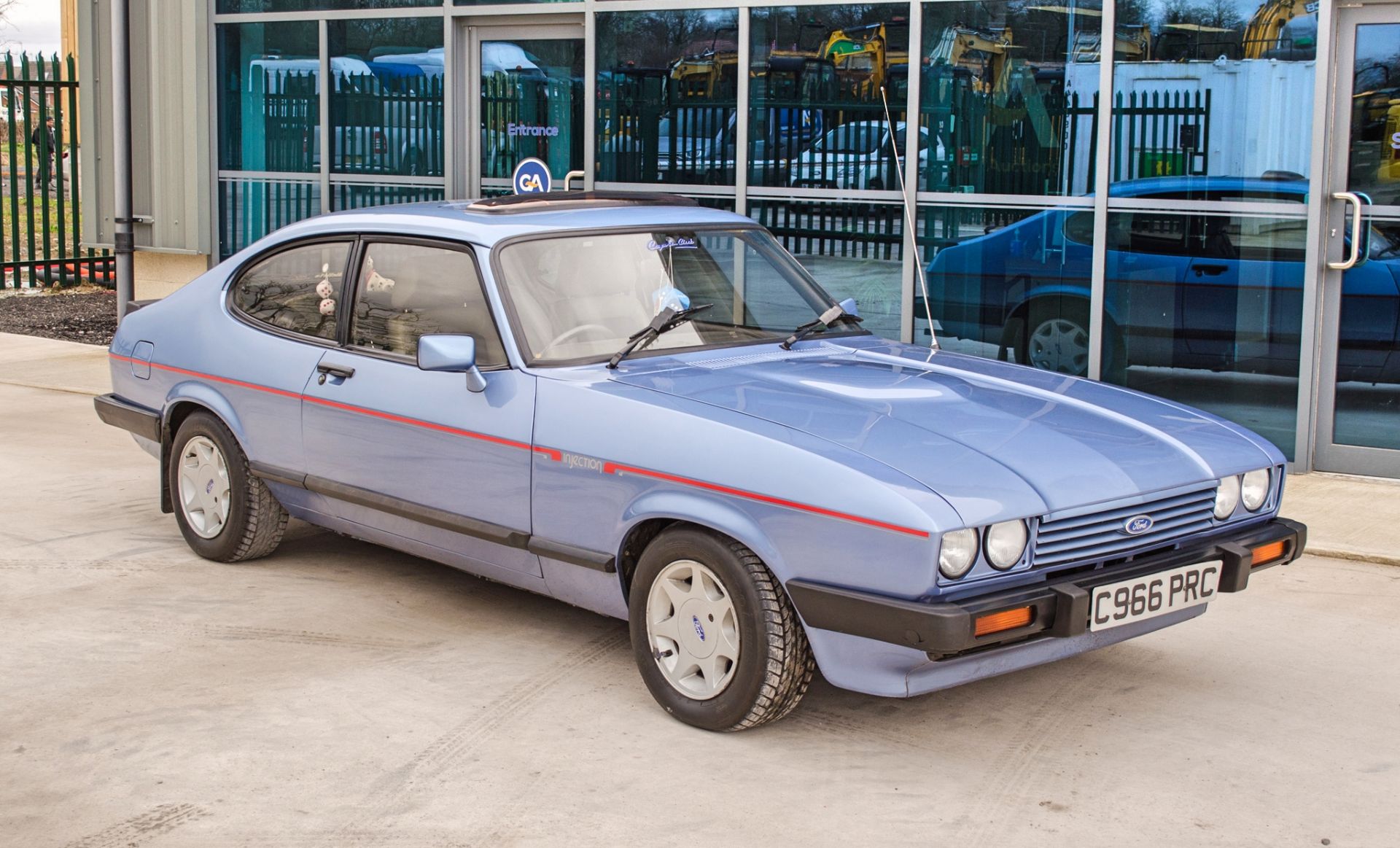 1986 Ford Capri 2.8 Injection Special 3 door coupe - Image 2 of 56