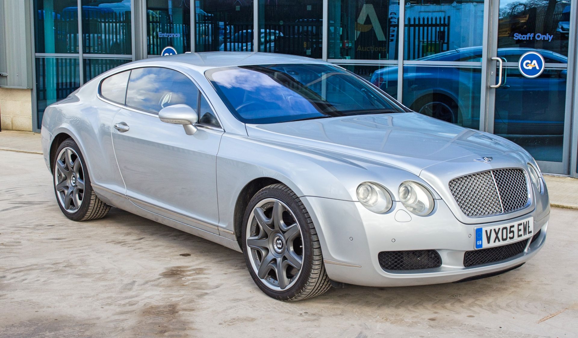 2005 Bentley Continental GT Mulliner 6 litre W12 2 door coupe - Image 2 of 67