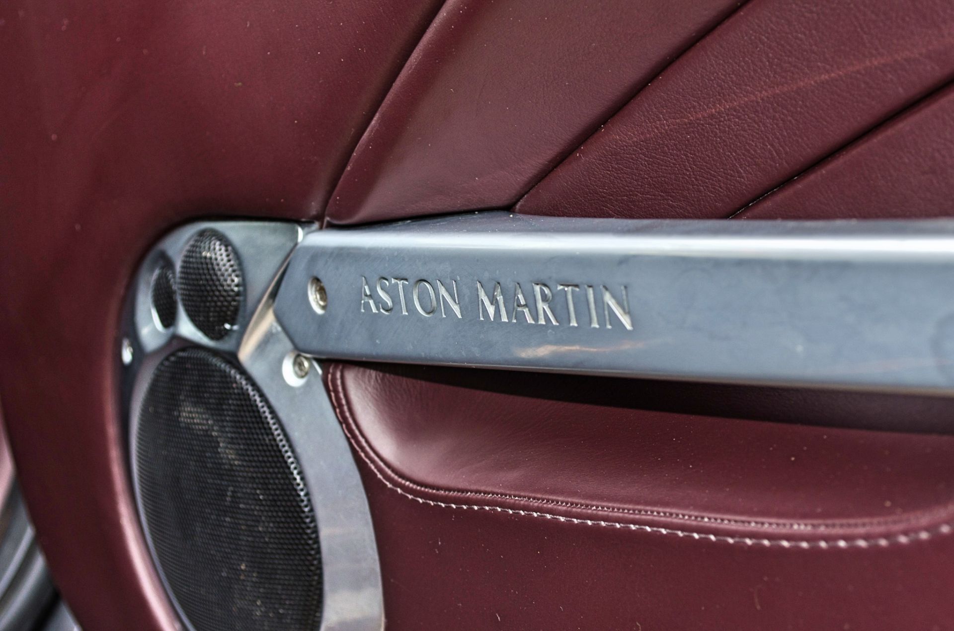 2004 Aston Martin Vanquish 5.9 litre 2+2 Coupe - Image 49 of 54
