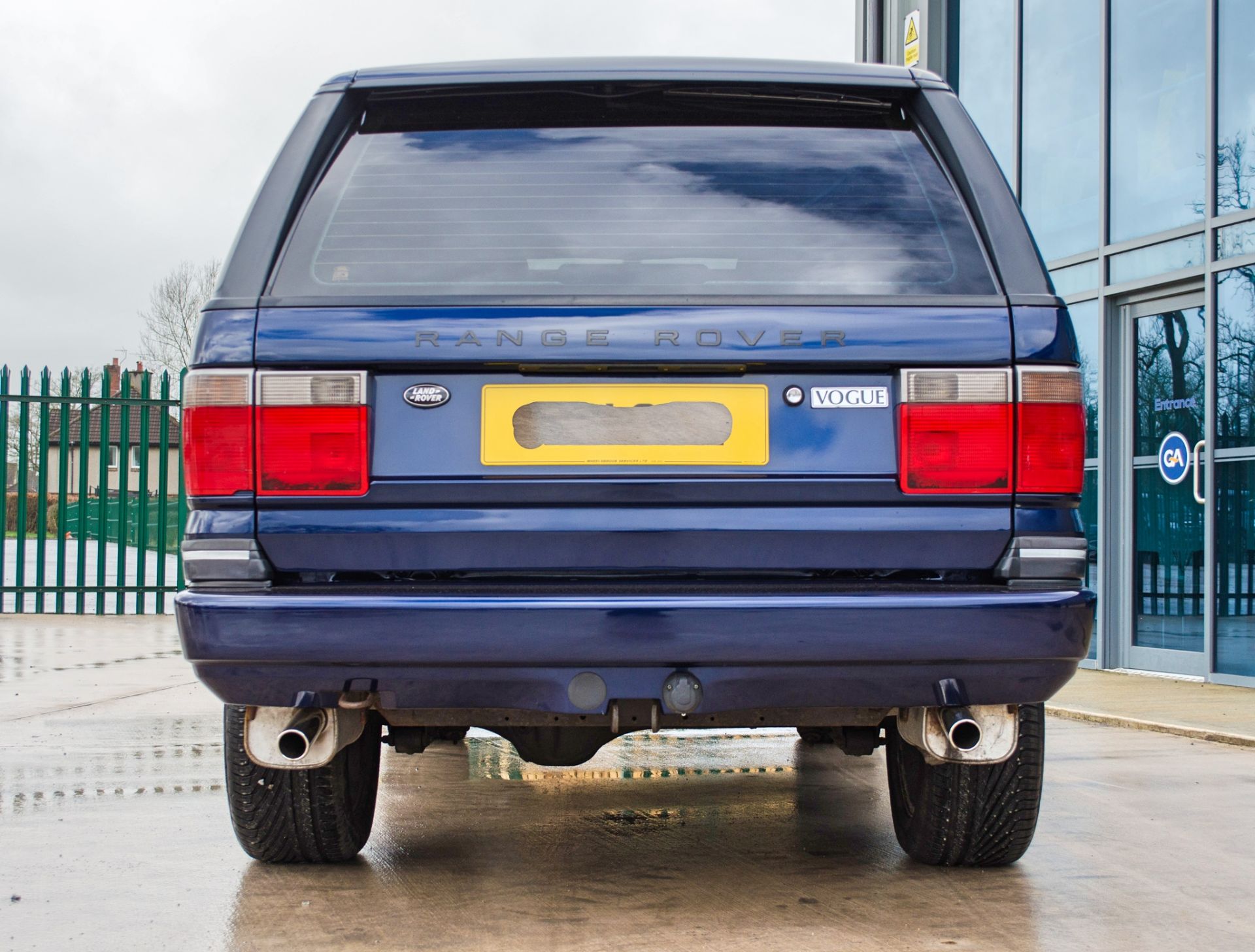 2001 Range Rover Vogue 4.6 litre V8 Auto 4 door SUV - Image 11 of 65