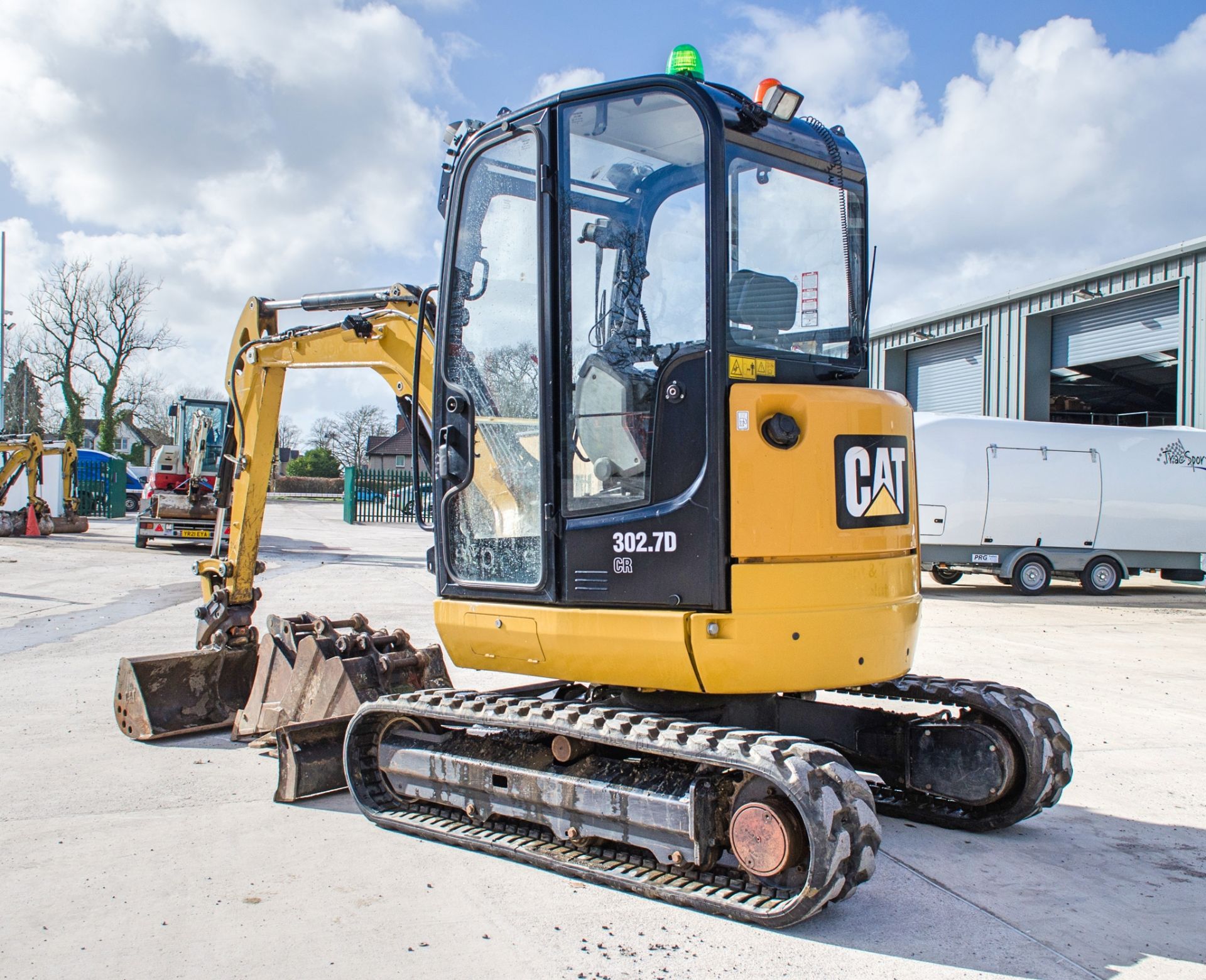 Caterpillar 302.7D CR 2.7 tonne rubber tracked mini excavator Year: 2018 S/N: LJL05220 Recorded - Image 4 of 23