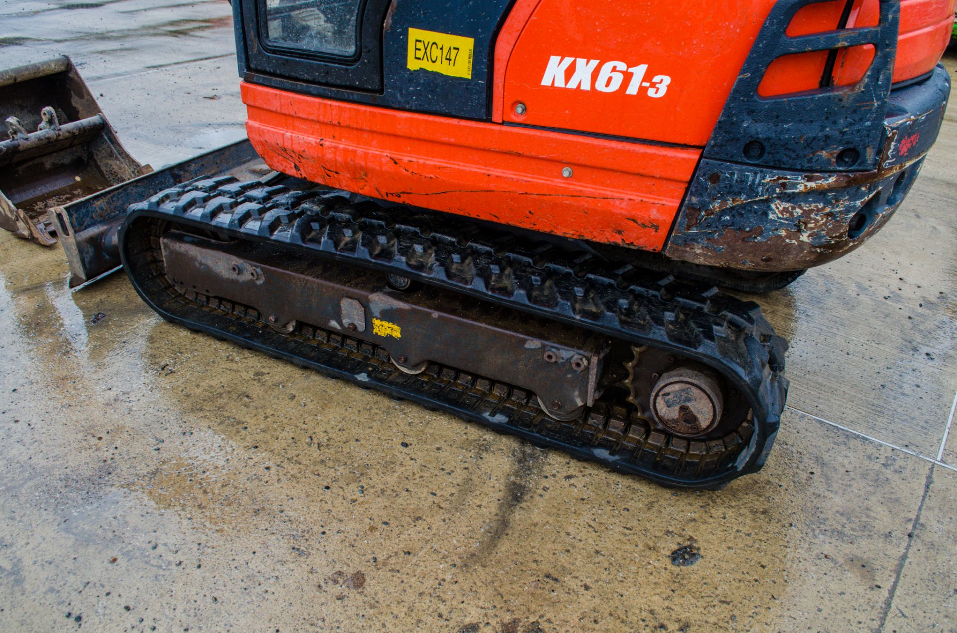 Kubota KX61-3 2.6 tonne rubber tracked mini excavator Year: 2015 S/N: 81652 Recorded Hours: 3094 - Image 10 of 20
