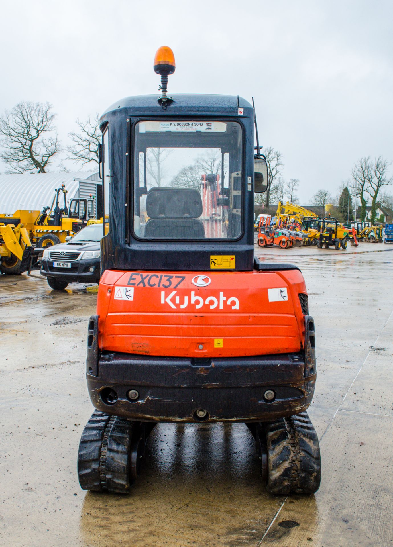 Kubota KX61-3 2.6 tonne rubber tracked mini excavator Year: 2015 S/N: 81541 Recorded Hours: 3107 - Image 6 of 22