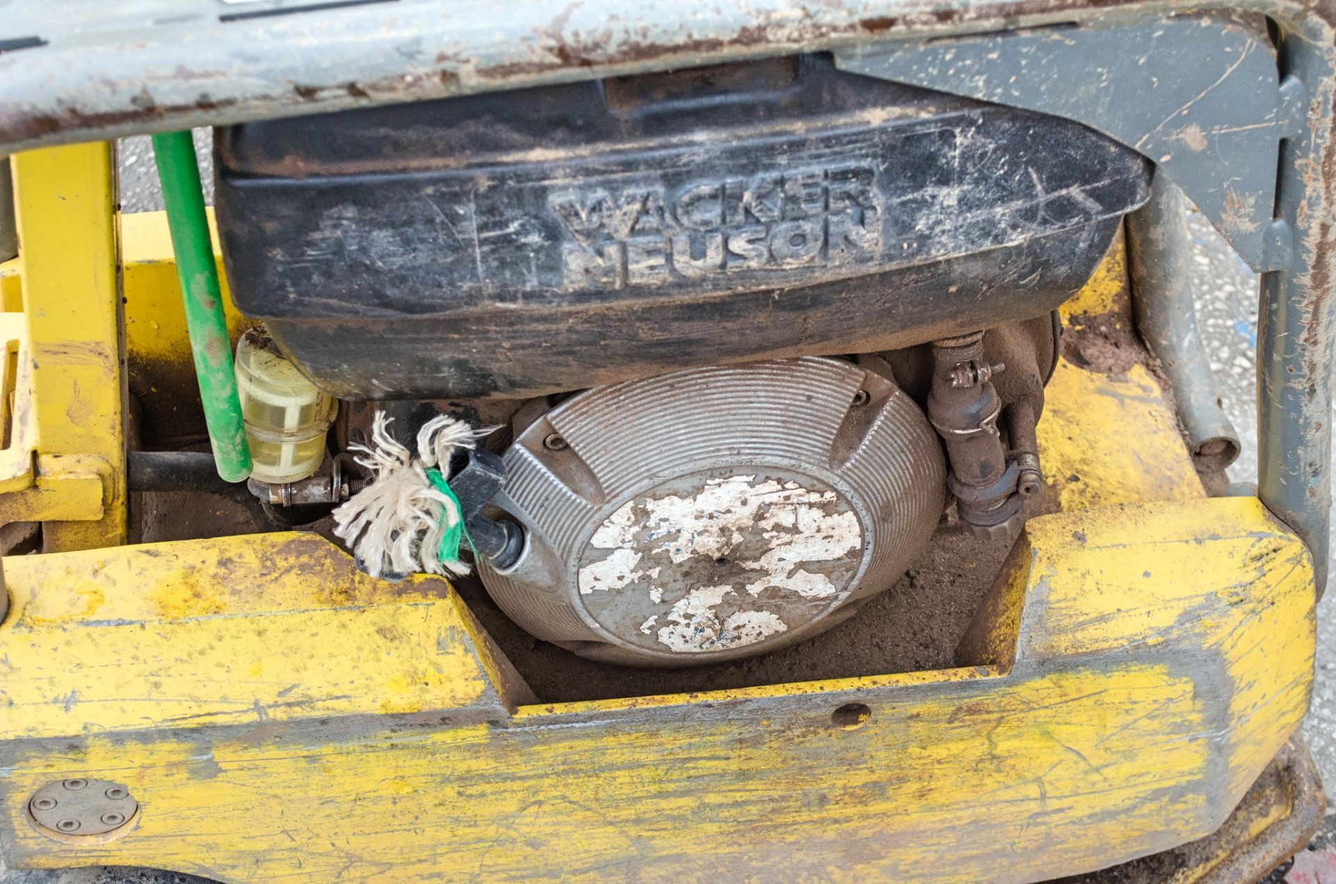 Wacker Neuson diesel driven forward/reverse compactor plate A654463 ** Belt cover missing ** - Image 4 of 4