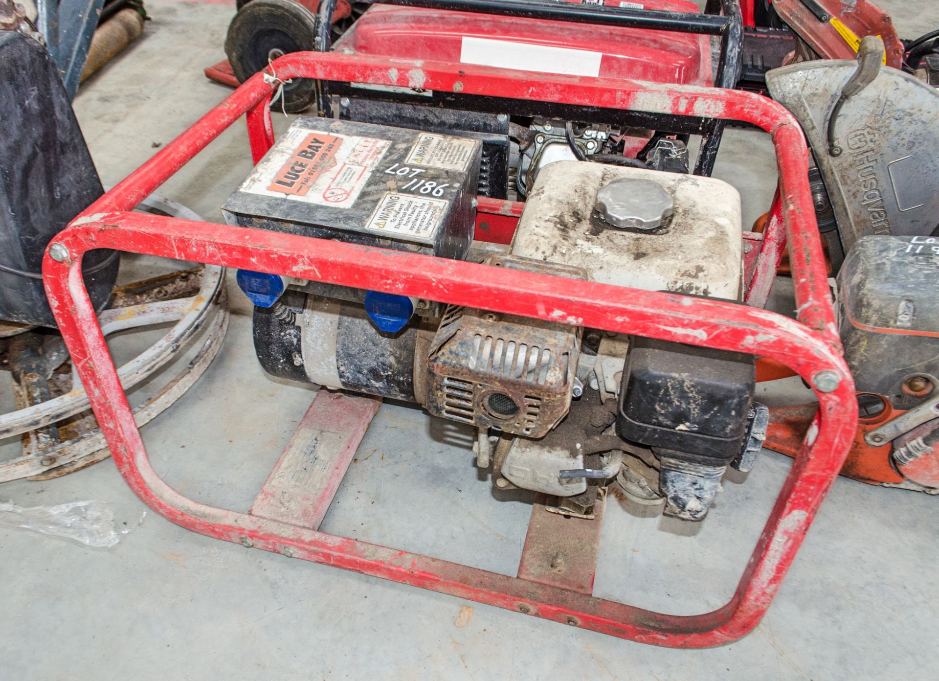 110v/240v petrol driven generator - Image 2 of 2